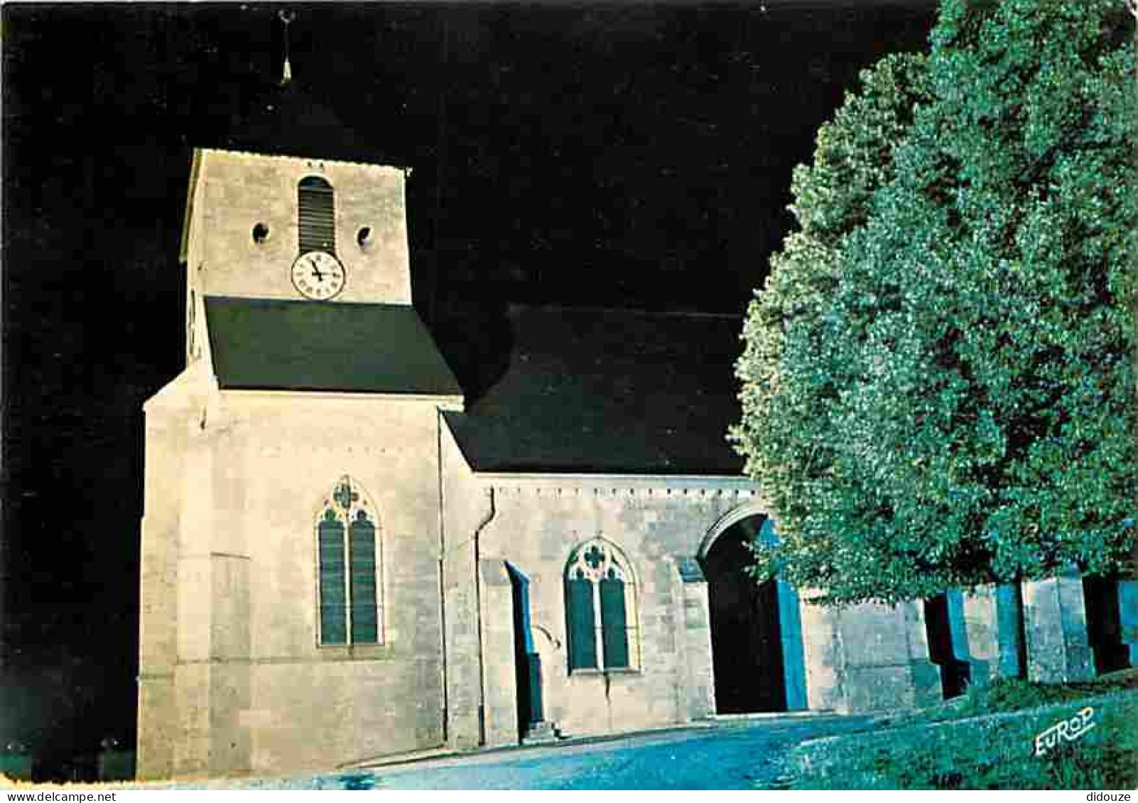 55 - Dun Sur Meuse - L'église Notre Dame Illuminée - CPM - Voir Scans Recto-Verso - Dun Sur Meuse