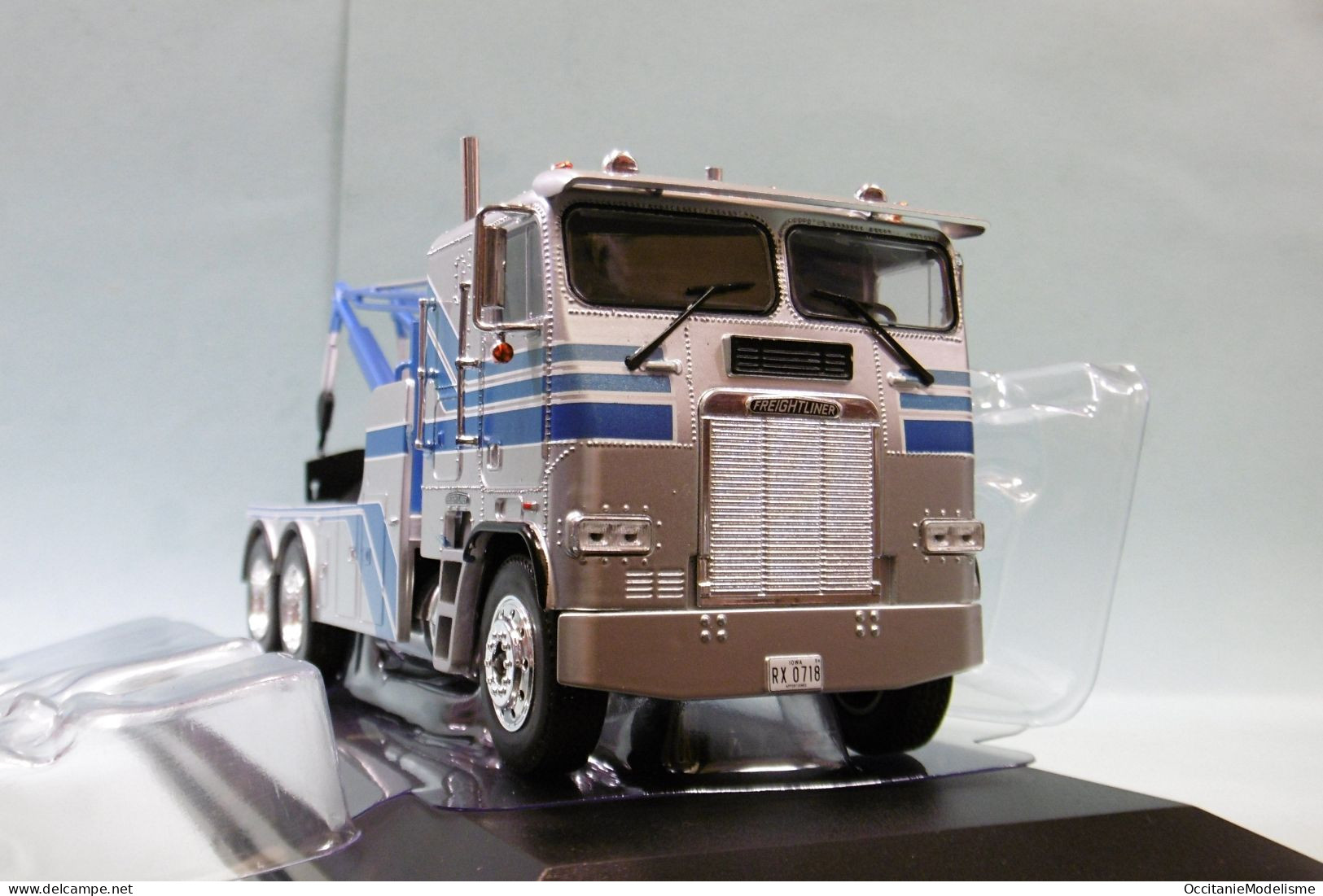 Greenlight - Camion FREIGHTLINER FLA 9664 1984 Dépanneuse Gris Métallisé Réf. 86632 Neuf NBO 1/43 - Autres & Non Classés