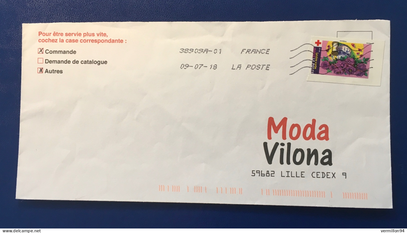 Auto-Adhésif Carnet Croix Rouge 2018. Sans Prédécoupe. Rare Sur Lettre - Briefe U. Dokumente