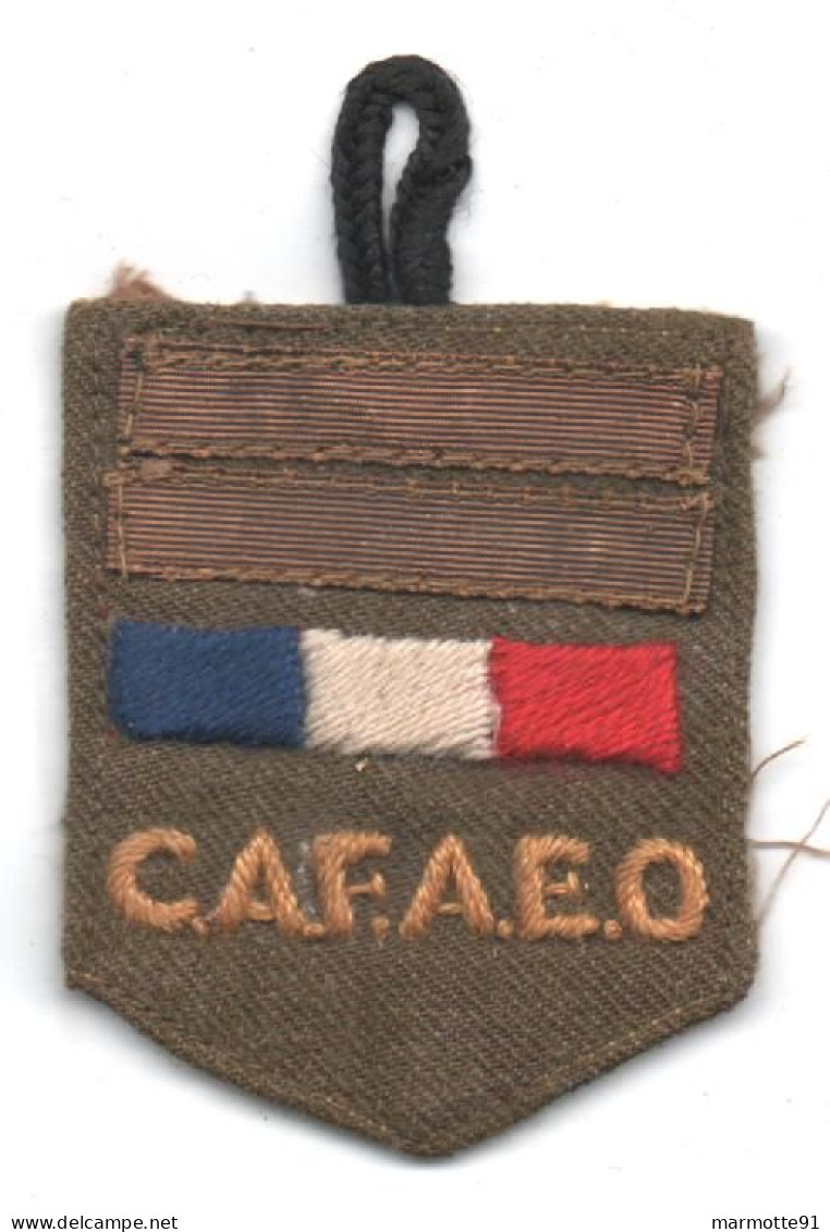 INSIGNE TISSUS POITRINE CAFAEO EXTREME ORIENT INDOCHINE PFAT AFAT FEMME MILITAIRE ?? - Armée De Terre