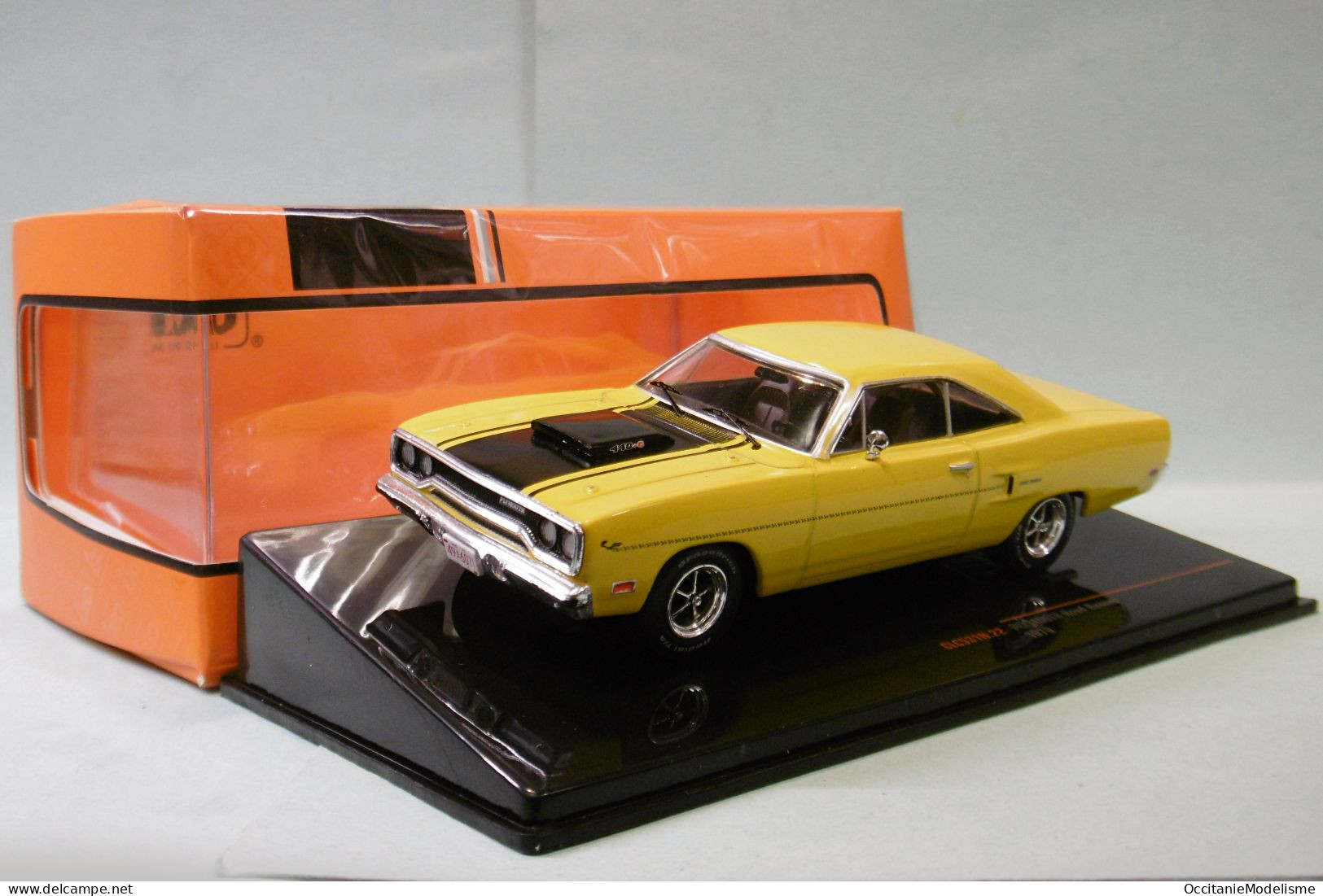 Ixo - PLYMOUTH ROAD RUNNER 1970 Jaune Réf. CLC531N NBO Neuf 1/43 - Ixo