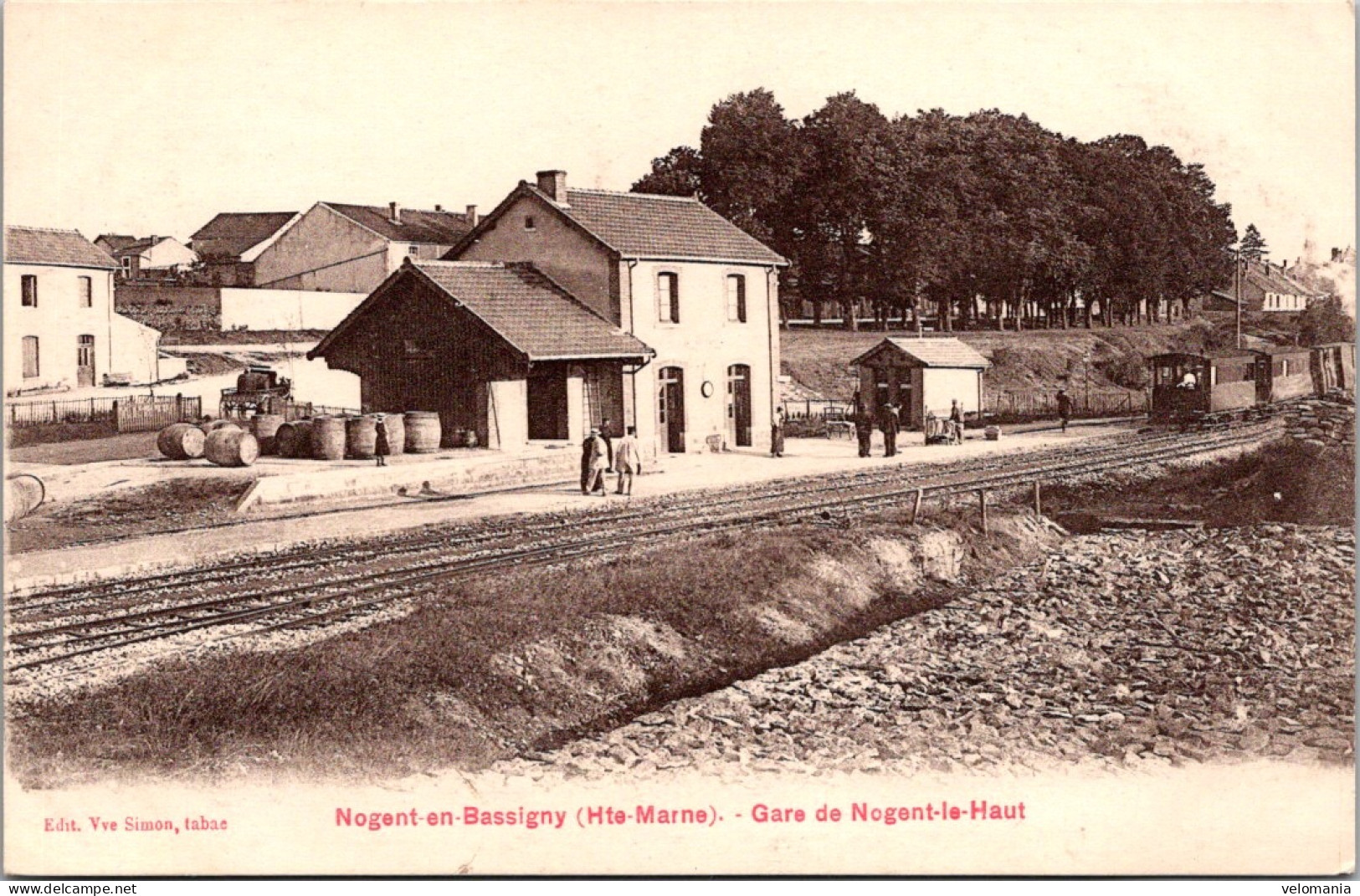 S15867 Cpa 52 Nogent En Bassigny - Gare De Nogent Le Haut - Nogent-en-Bassigny