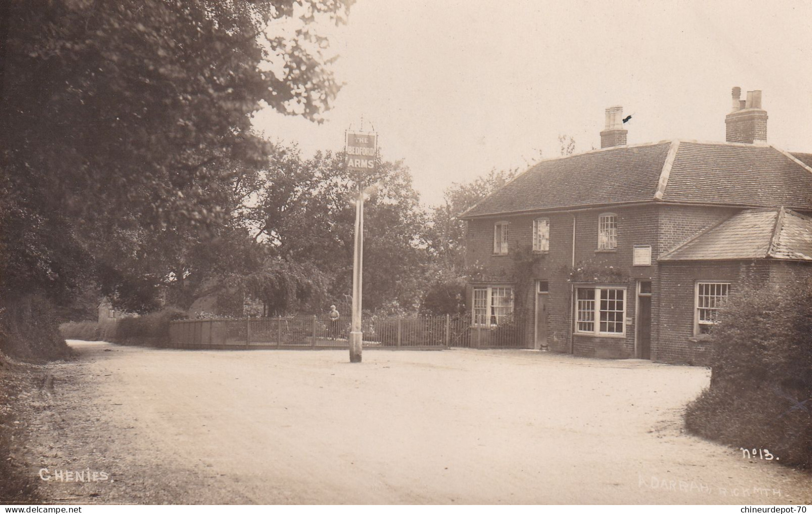 CHENIES - Buckinghamshire