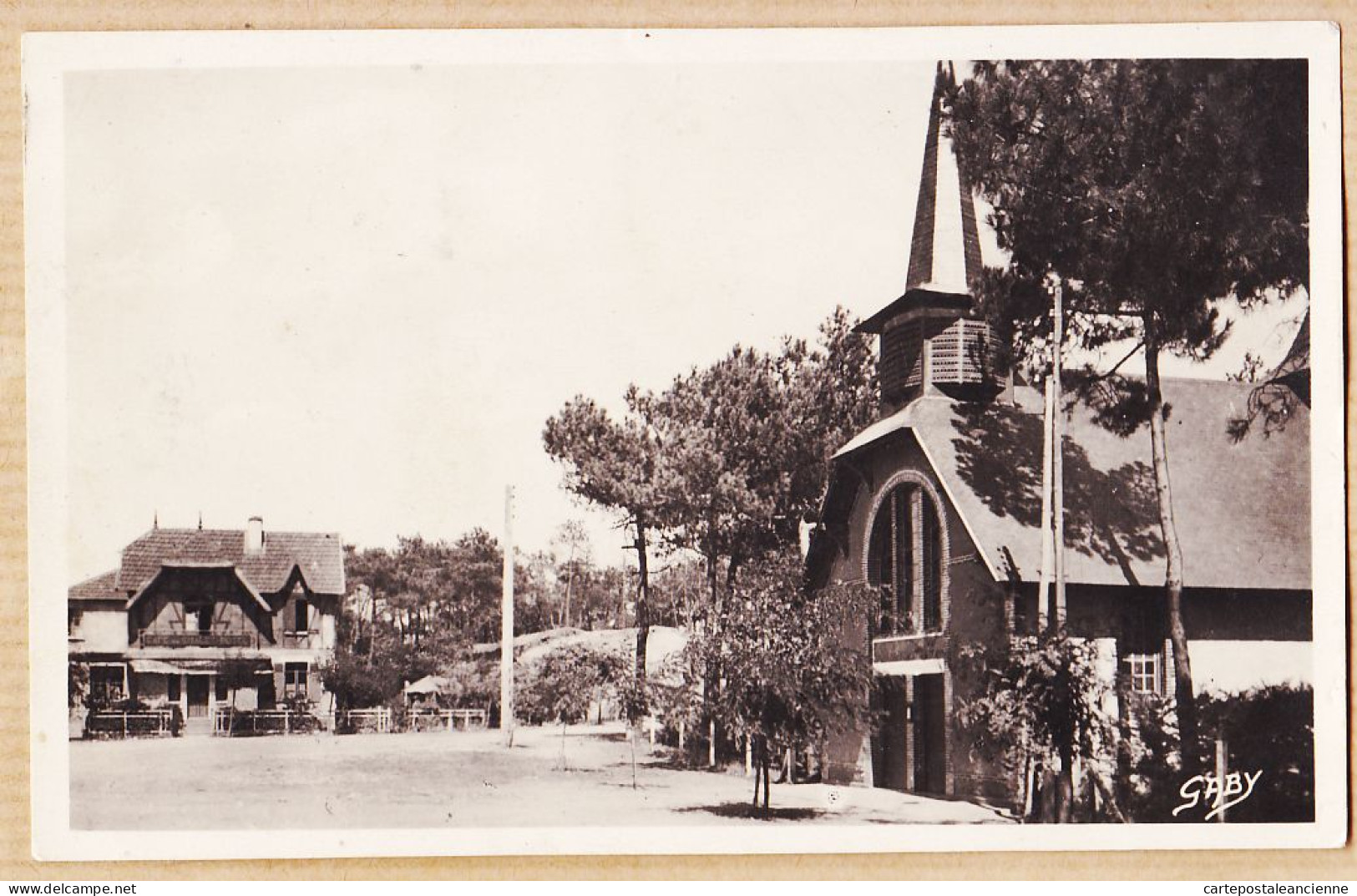 25682 / THARON-PLAGE (44) Place De La Duchesse ANNE 1947 à LEGRAS Et FOUR Ancenis / Photo-Bromure OCEAN Bazar - Tharon-Plage