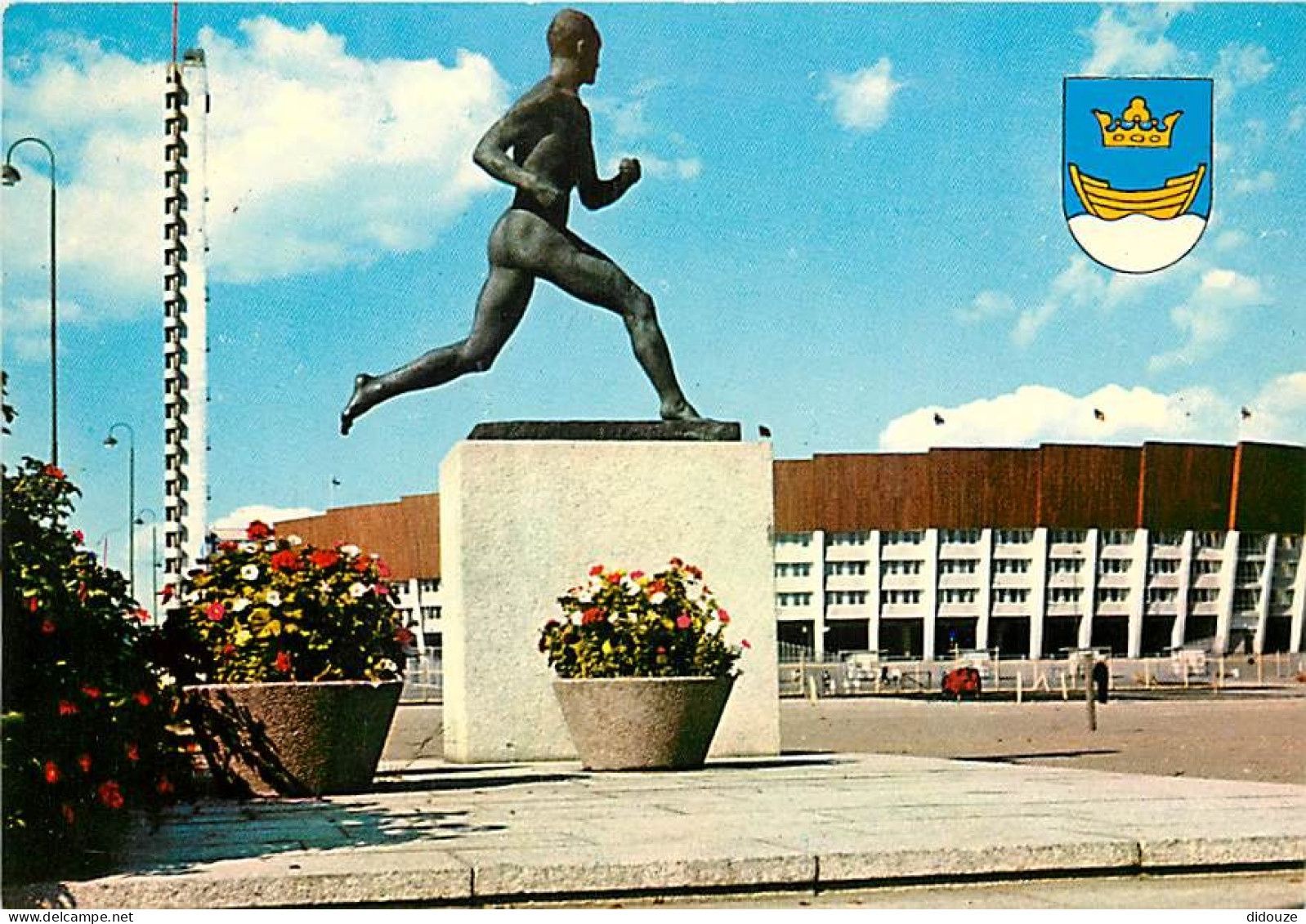 Finlande - Helsinki - Pùavo Nurmen Patsas Ja Olympia Stadion - Paàvo Nurmi's Statue And Olimpic Stodium - Blasons - Stat - Finlande