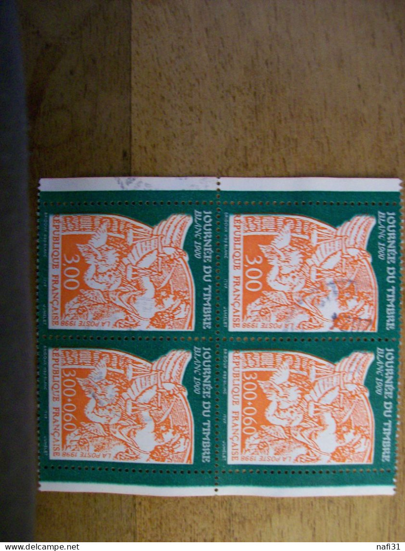 FRANCE Carnet Journnee Du Timbre Annee1998 N P3136A Paire Se Tenant Ob En Bloc De 4 - Dag Van De Postzegel