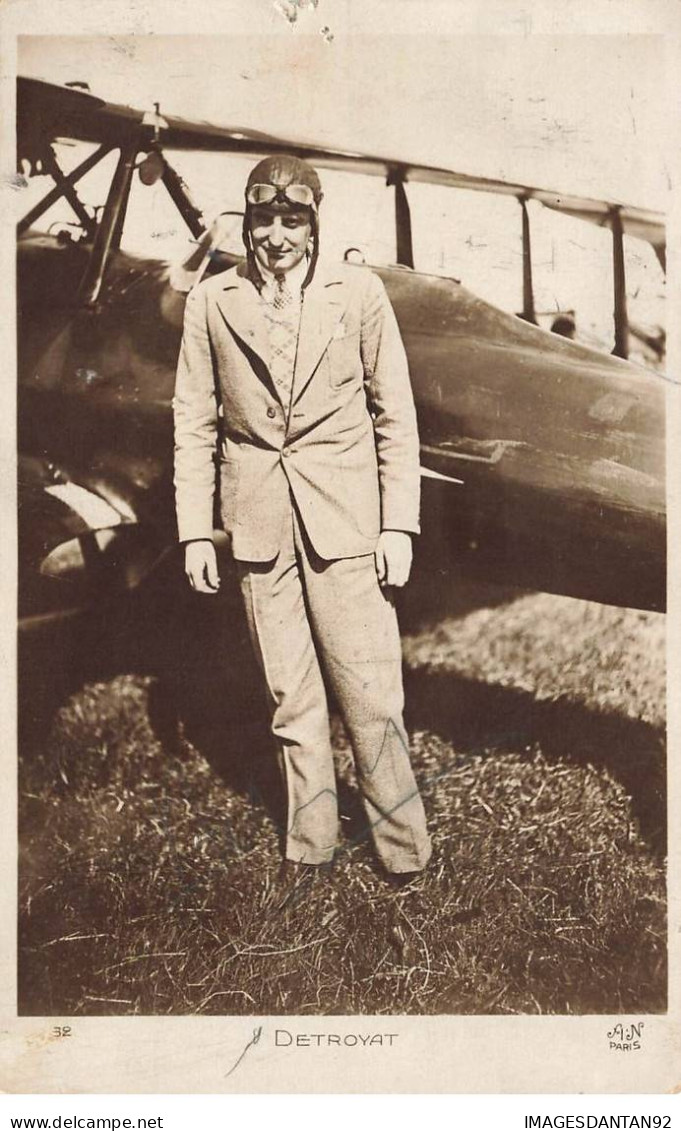 AVIATION #FG37938 AVIATEUR DETROYAT ET SON AVION MEETING D AVIATION DE PARIS 17 MAI 1936 - Aviatori