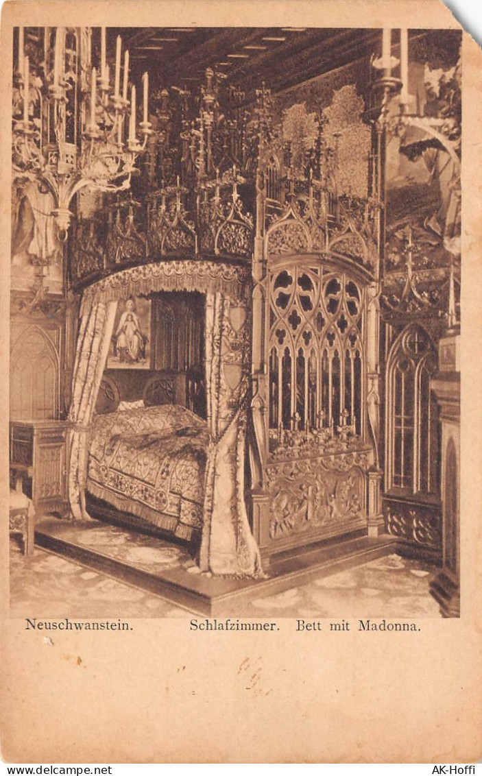 Neuschwanstein - Schlafzimmer - Bett Mit Madonna - Füssen