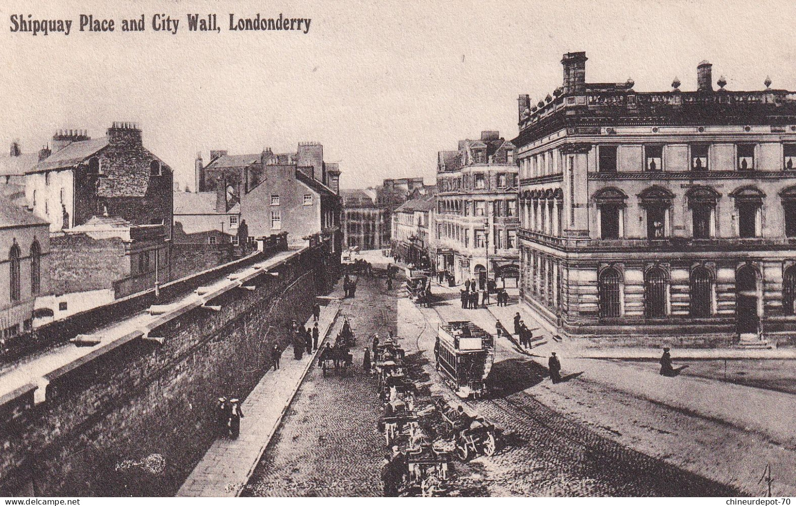 Shipquay Place And City Wall Londonderry - Londonderry