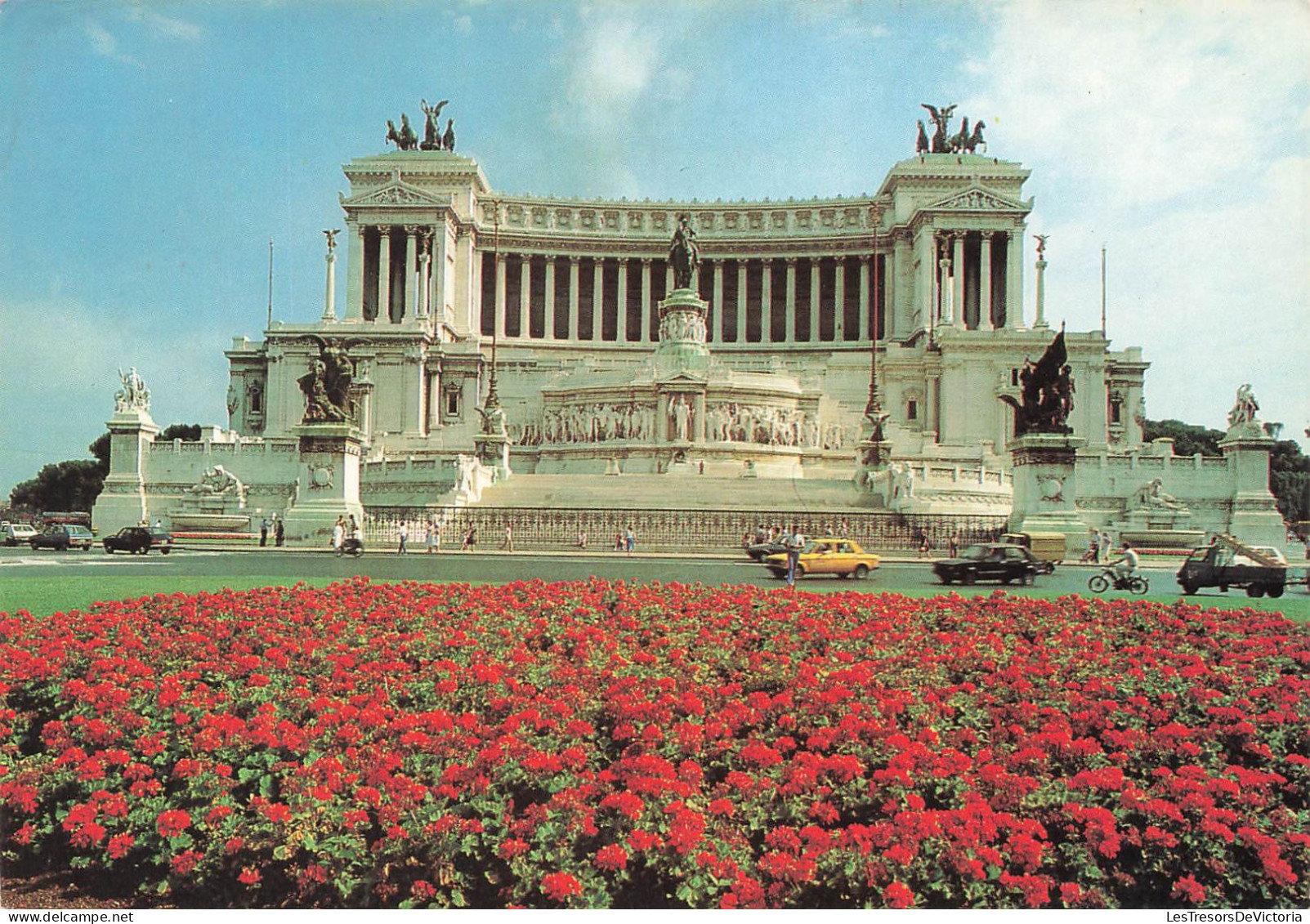 ITALIE - Roma - Altare Della Patria - Autel De La Patrie - Fleures - Carte Postale - Other Monuments & Buildings