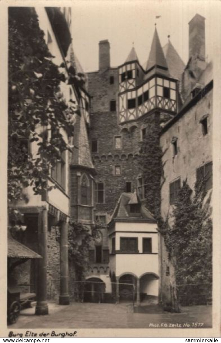 137304 - Wierschem, Burg Eltz - Burghof - Koblenz