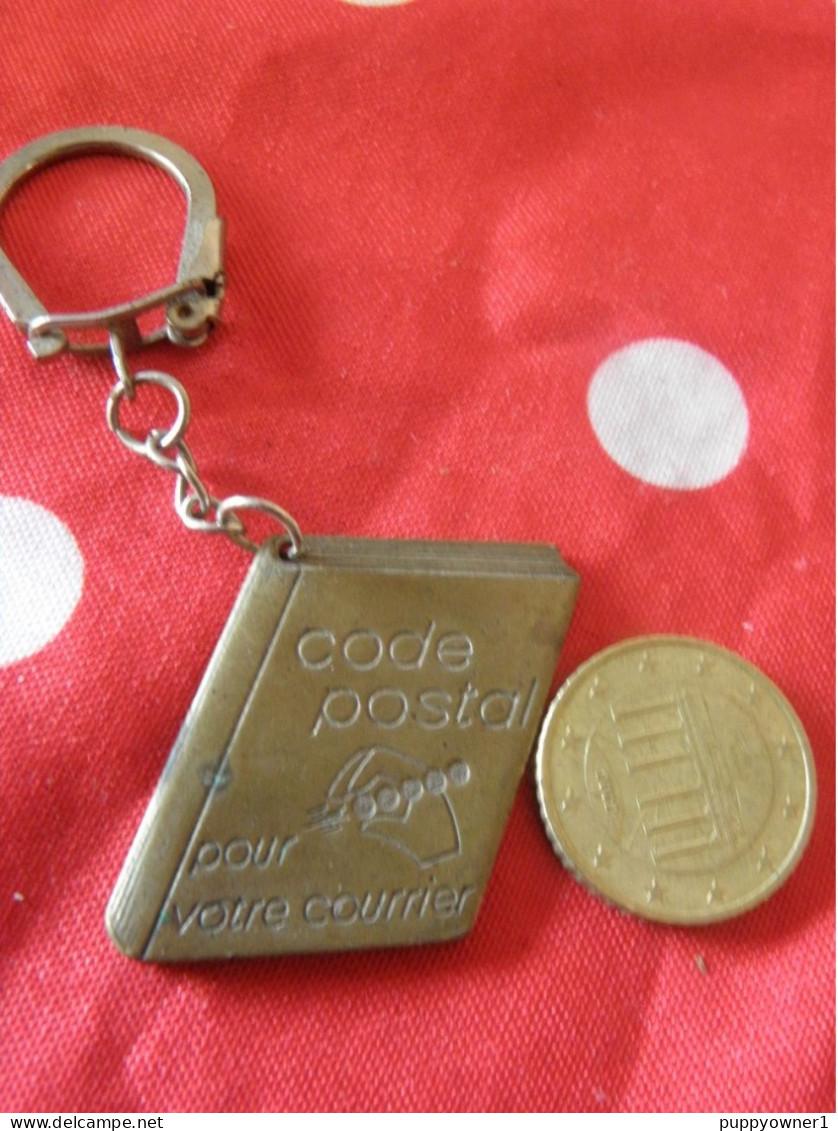 Vintage Porte-clés La Poste Pour Votre Eparnge / Courier En Laiton - Key-rings