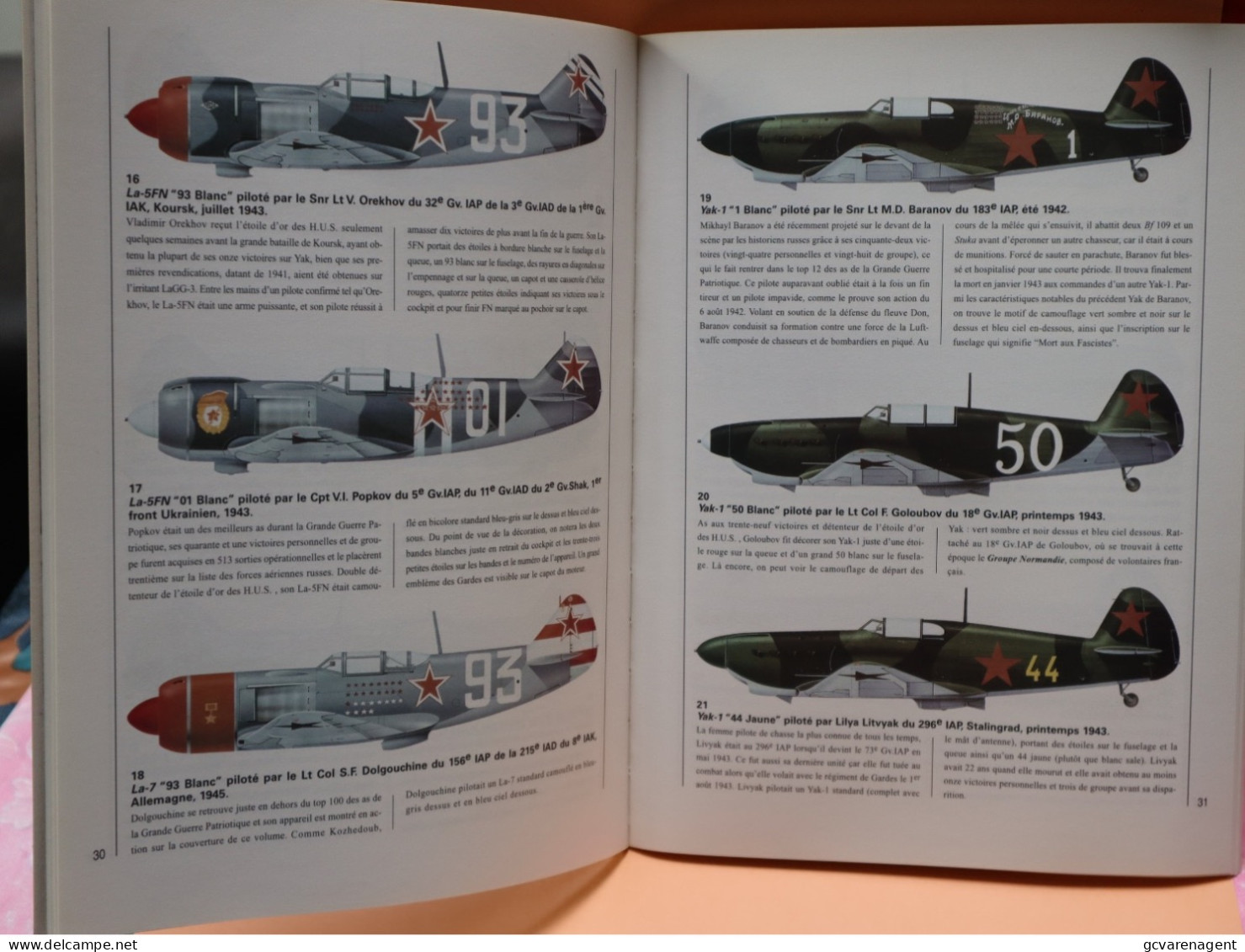 LES COMBATS DU CIEL - LES AS SOVIETIQUES DE LA SECONDE GUERRE MONDIALE - BELLE ETAT - 64 PAGES     2 IMAGES - Avión