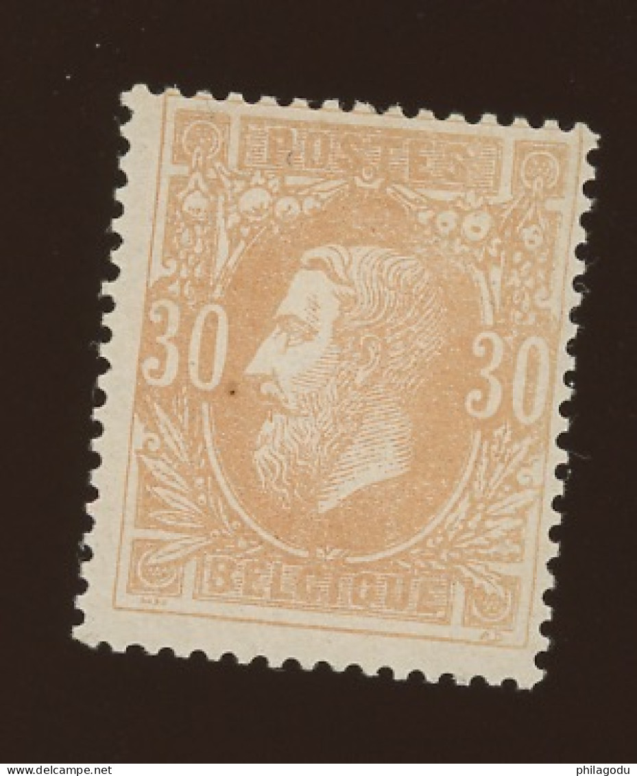 33 **. 30c Ocre.    **. Postfris. Cote 250 € - 1869-1883 Leopold II.