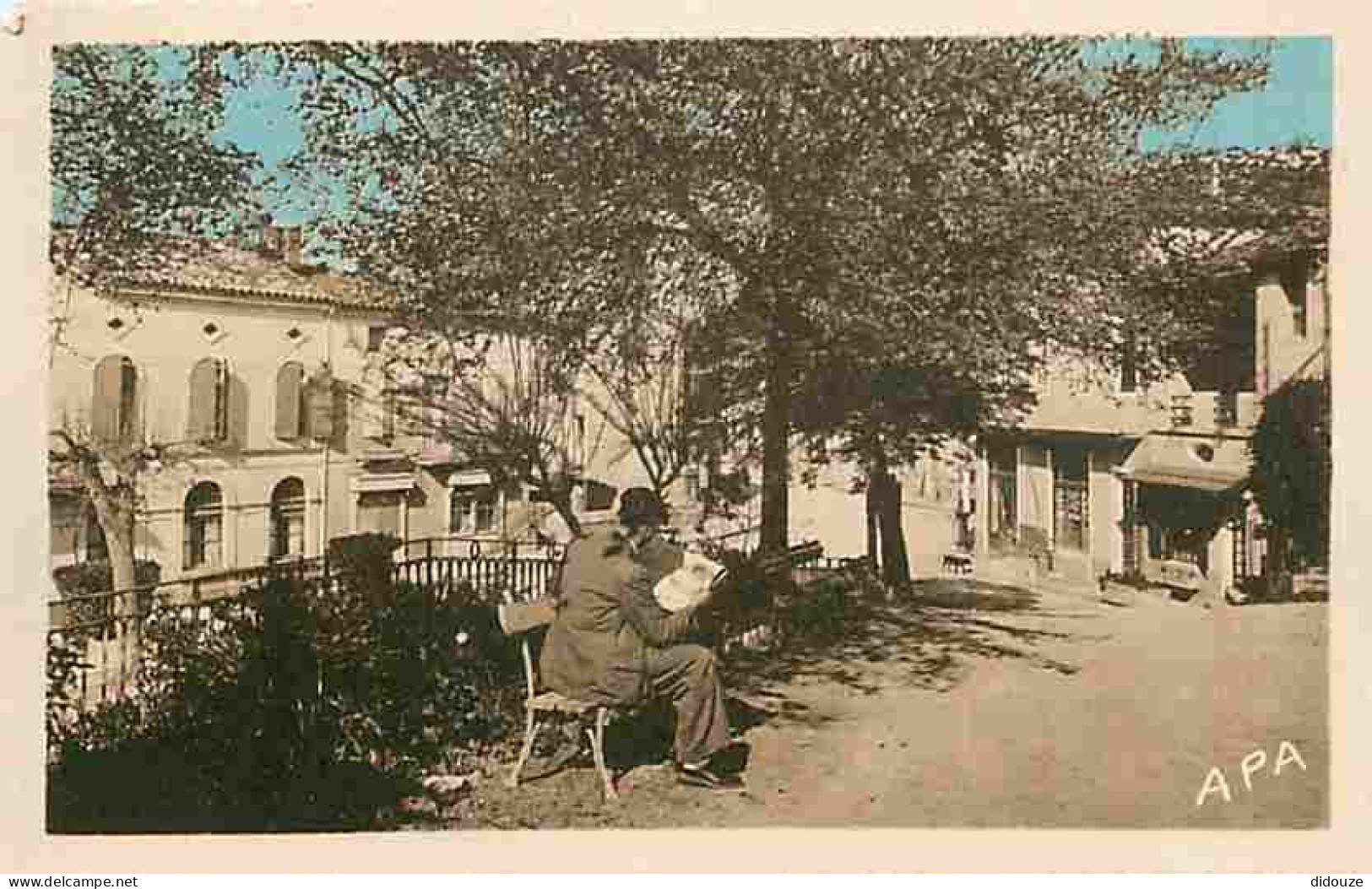 82 - Monclar De Quercy - Un Coin De La Promenade - Animée - Colorisée - CPA - Voir Scans Recto-Verso - Montclar De Quercy