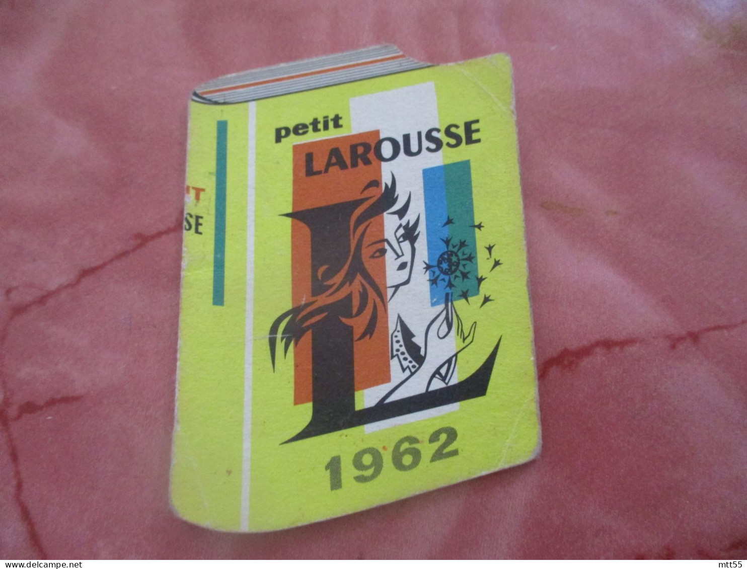 PETIT LARROUSSE CALENDRIER ALMANACH FORME DE LIVRE - Petit Format : 1961-70