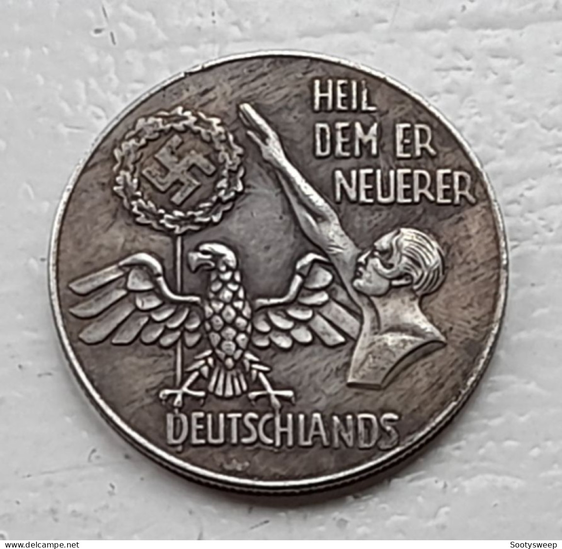 Third Reich Commemorative Medallion Metal (Reproduction) - Hitler Commemorative Metal Medallion (Reproduction) - Andere & Zonder Classificatie