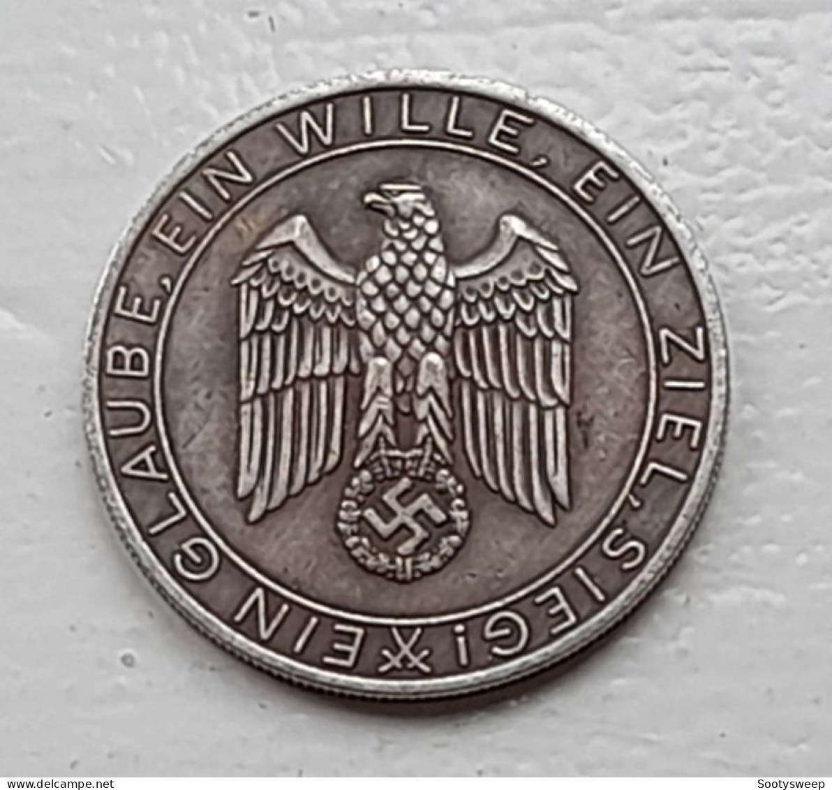 Third Reich Commemorative Medallion Metal (Reproduction) - Hitler Commemorative Metal Medallion (Reproduction) - Other & Unclassified