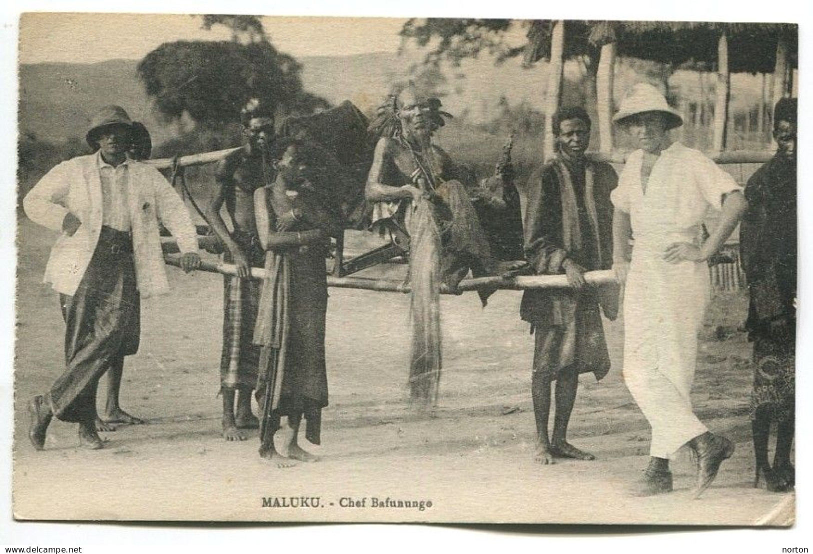 Congo Léopoldville 1 Oblit. Keach 7A11 Sur C.O.B. 124 Sur Carte Postale Vers Binche Le 17/10/1930 - Covers & Documents