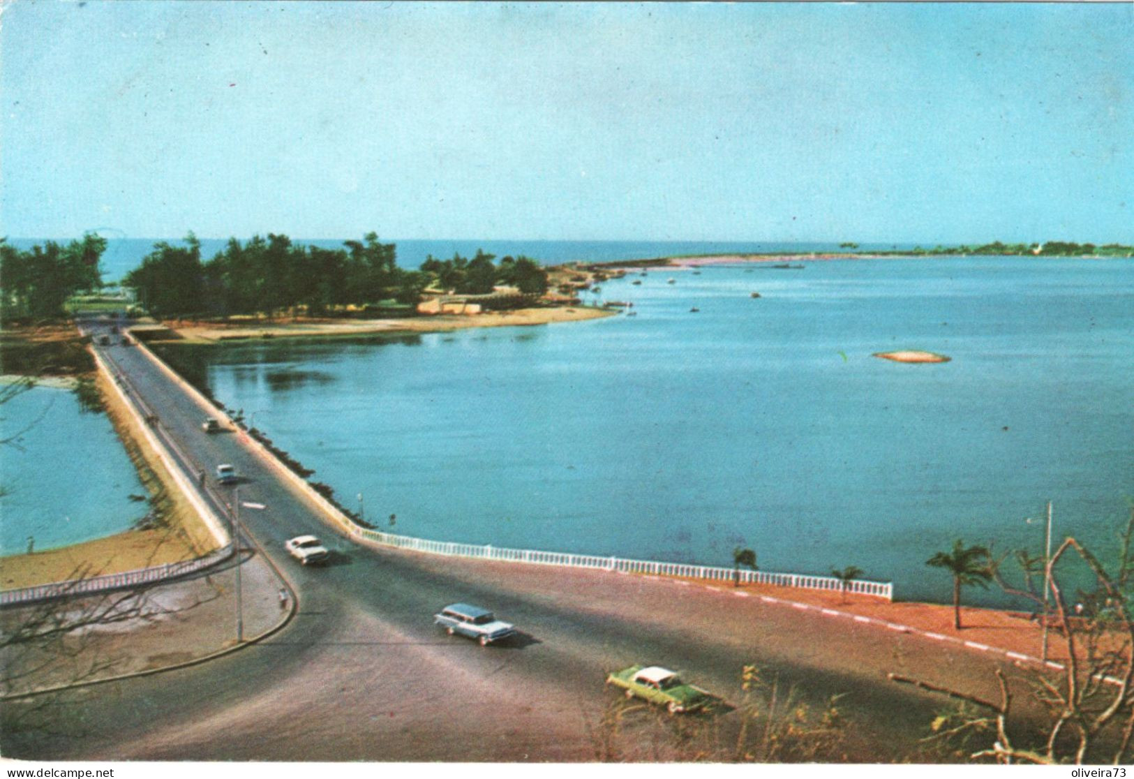 ANGOLA - LUANDA - A Ponte Que Liga A Cidade à Ilha - Angola