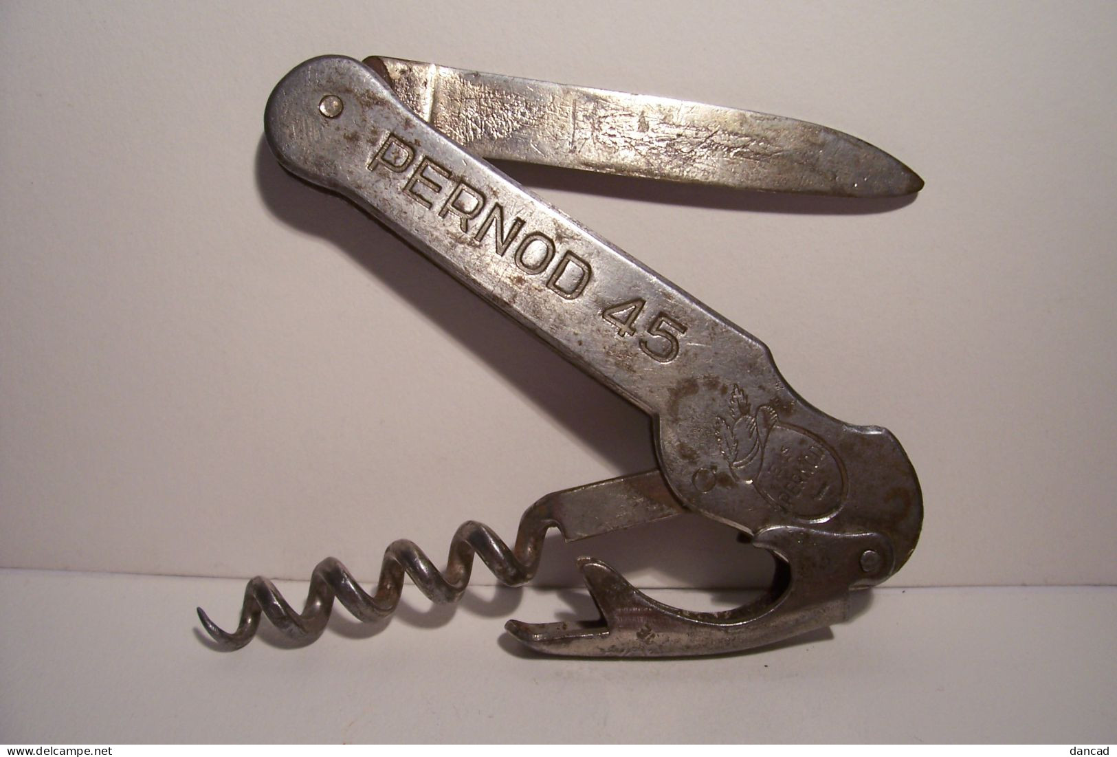 PERNOD  FILS  - PERNOD 45  - LIMONADIER  - DECAPSULEUR -  PUBLICITE  - (  ALCOOL ) - Bottle Openers