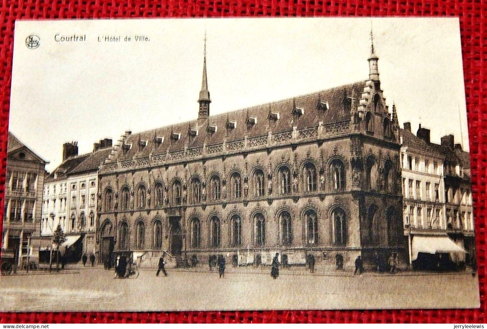 KORTRIJK  -  COURTRAI  -  Stadhuis  -  Hôtel De Ville - Kortrijk