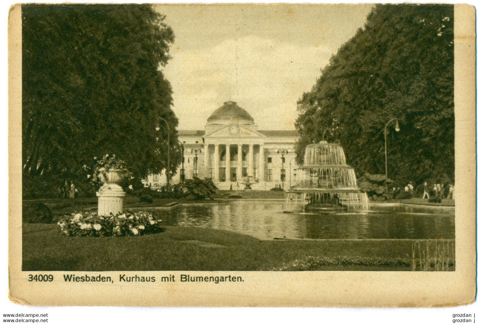 SPRING-CLEANING LOT (60 POSTCARDS, including one leporello of 20), Wiesbaden, Germany