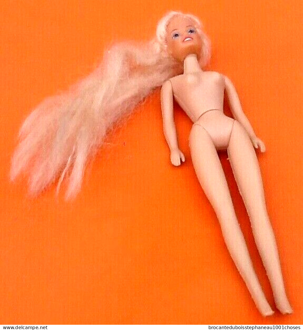 Poupée Blonde Cheveux Long (style Barbie) - Sonstige & Ohne Zuordnung