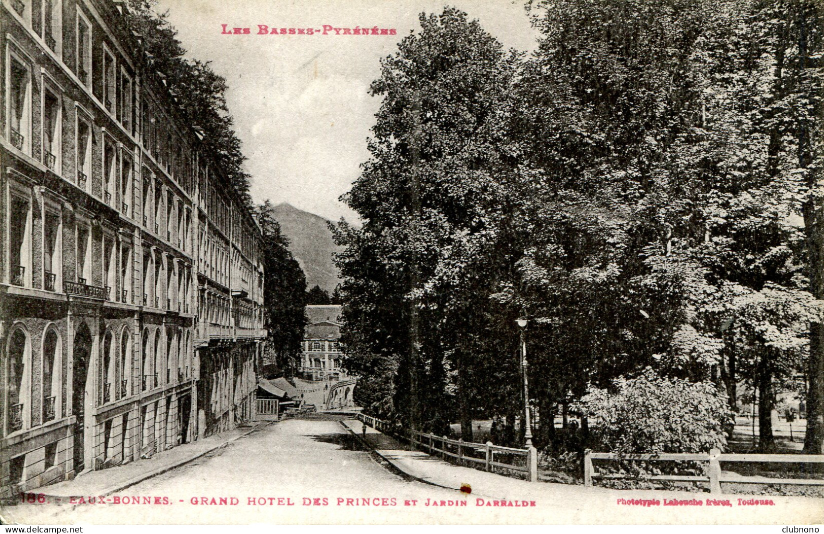 CPA -  EAUX-BONNES - GRAND HOTEL DES PRINCES  ET JARDIN DARRALDE - Eaux Bonnes