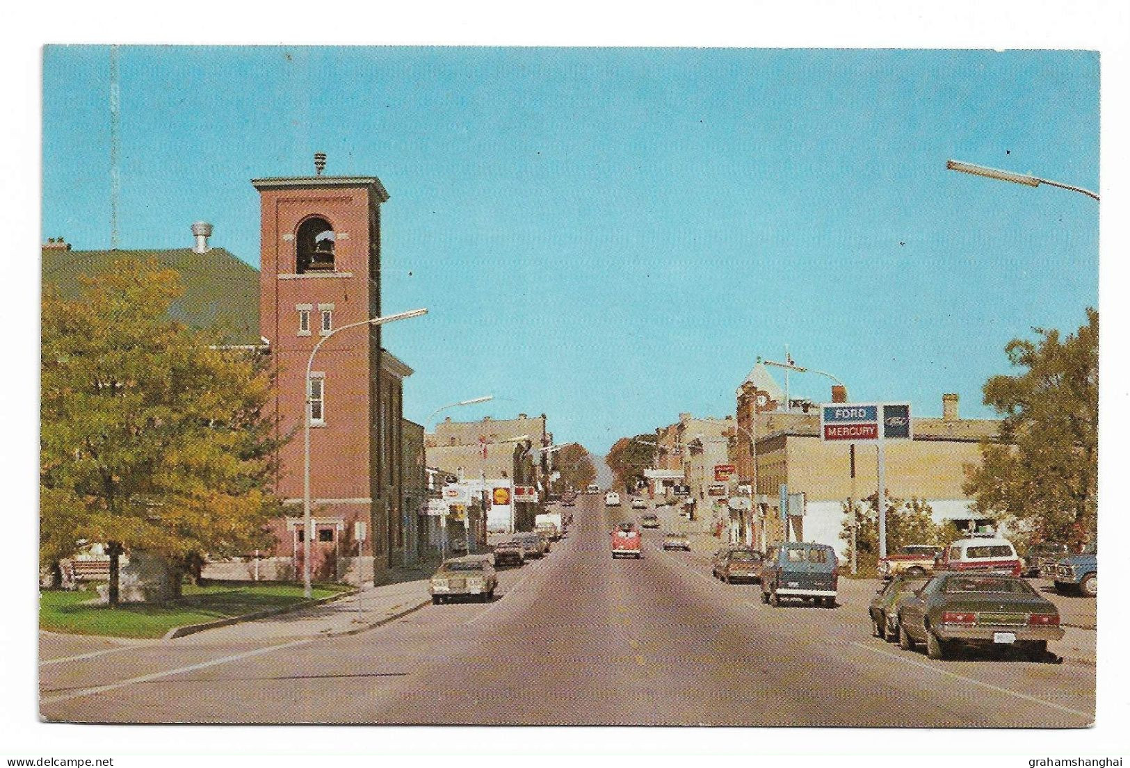 Postcard Canada Ontario Harriston Street Scene Cars Church Signs Amusing Message Posted 1981 - Sonstige & Ohne Zuordnung