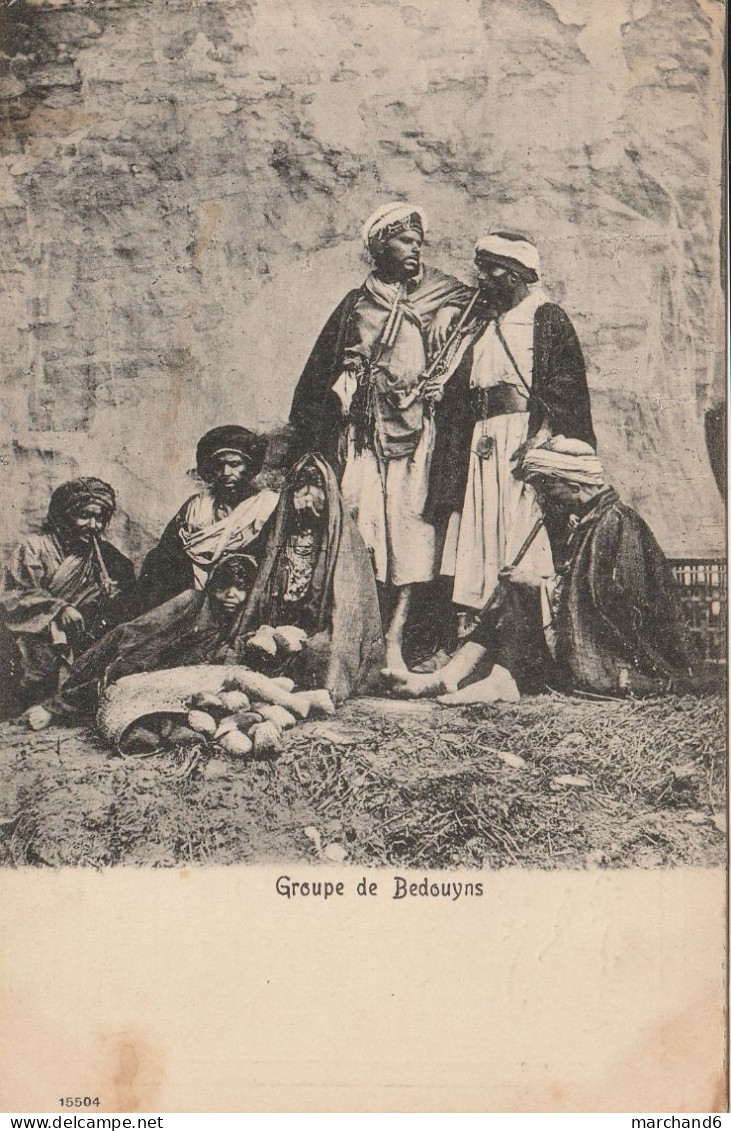 égypte Groupe De Bedouyns Coiffes Et Costumes - Sonstige & Ohne Zuordnung