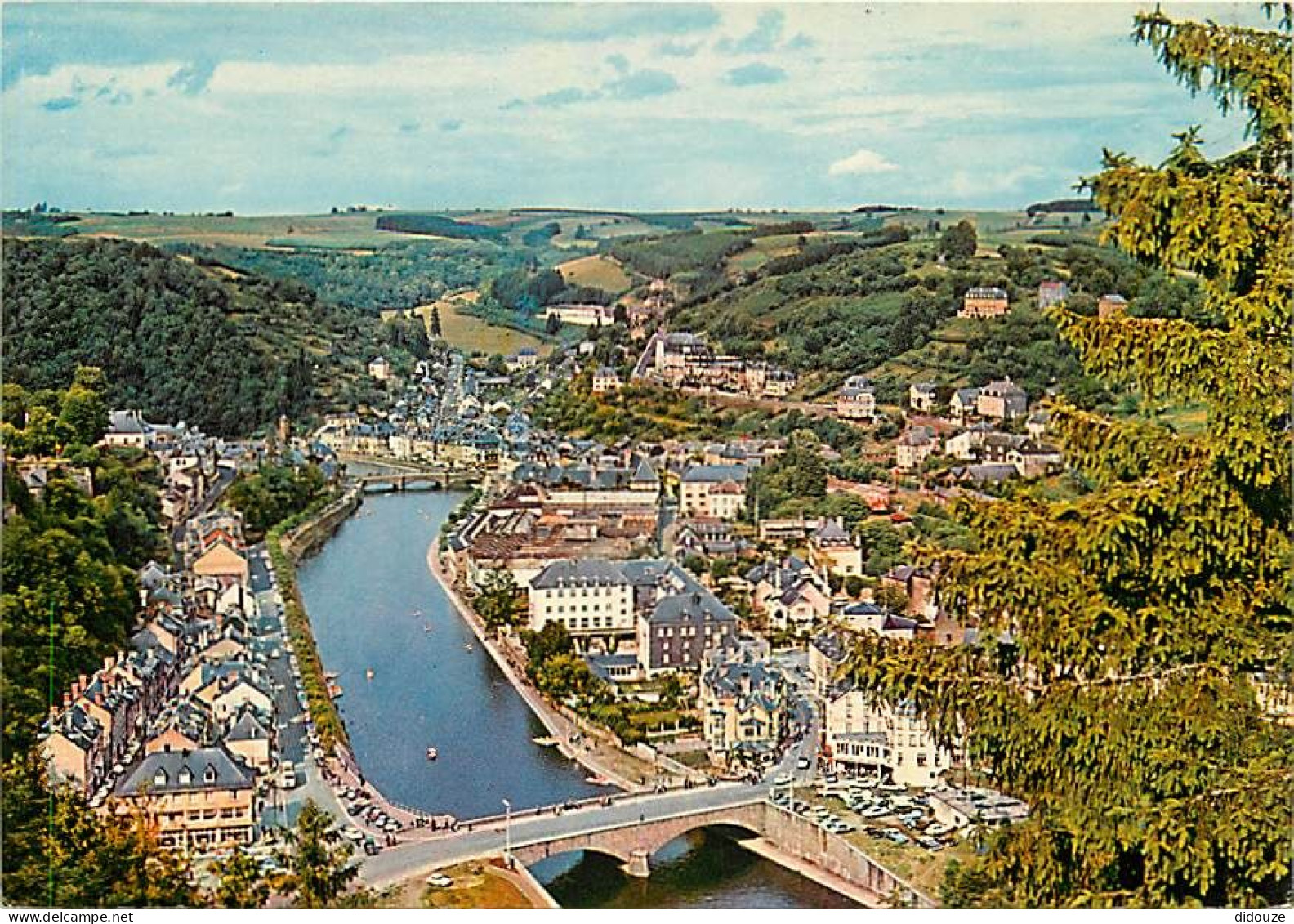 Belgique - Bouillon Sur Semois - CPM - Voir Scans Recto-Verso - Bouillon