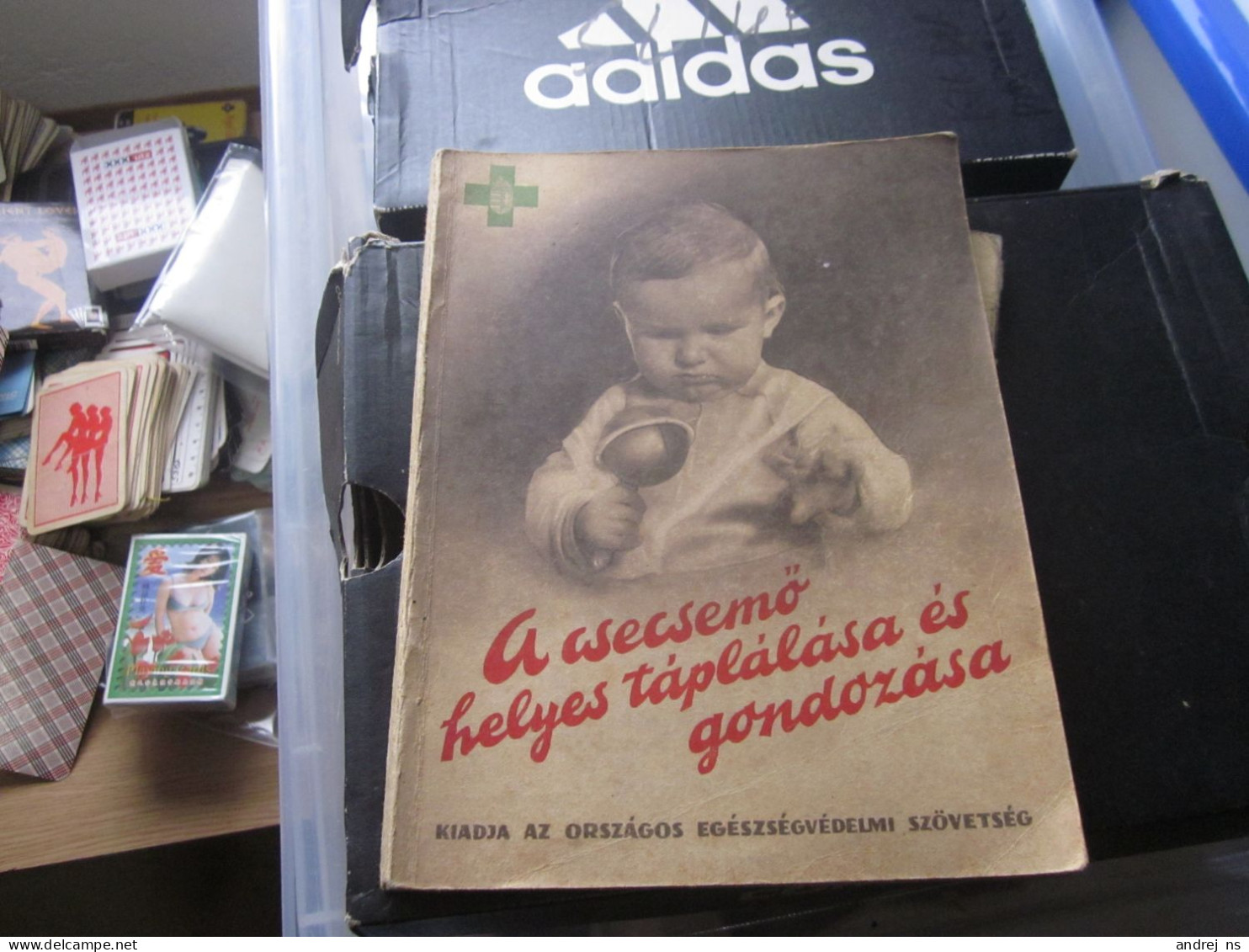 A Csecsemo Helyes Táplálása Es Gondozasa Proper Feeding And Care Of The Baby Budapest 1943 92 Pages - Libros Antiguos Y De Colección