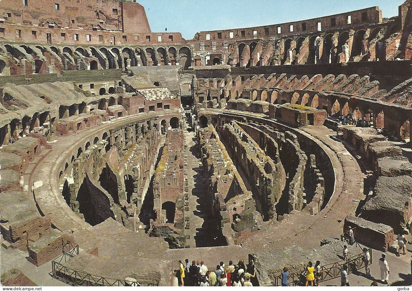*CPM - ITALIE - LATIUM - ROME - Intérieur Du Colisé - Colosseum