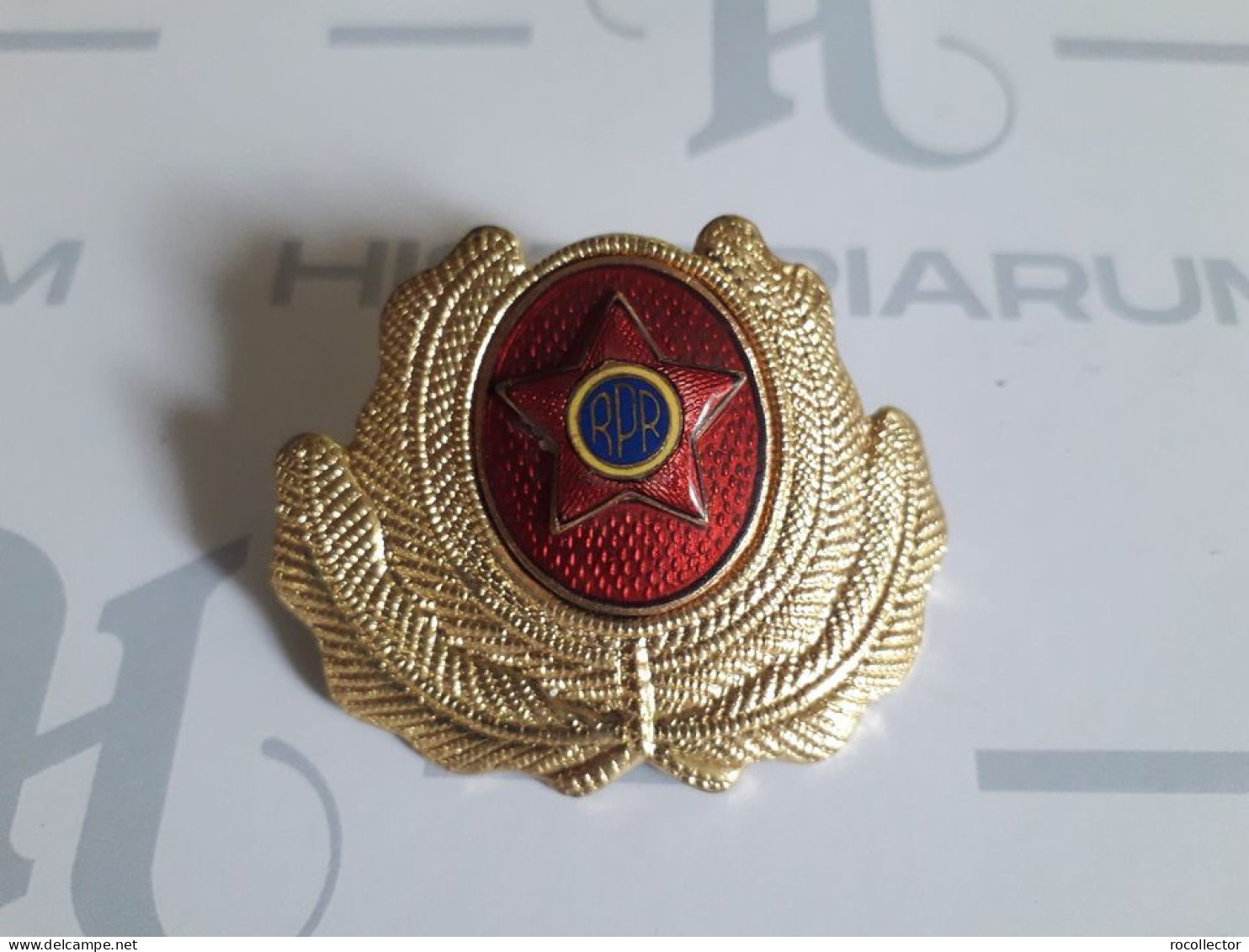 Romanian Communist 1950-1960's Cap Badge For Officer Hat - Sin Clasificación