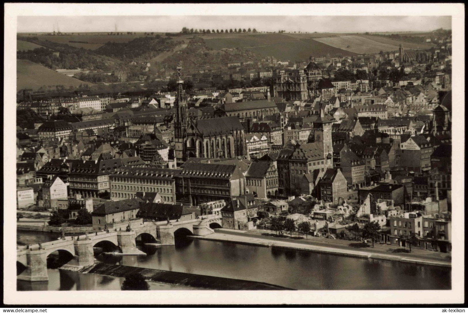 Ansichtskarte Würzburg Alte Mainbrücke Und Stadt 1952 - Wuerzburg