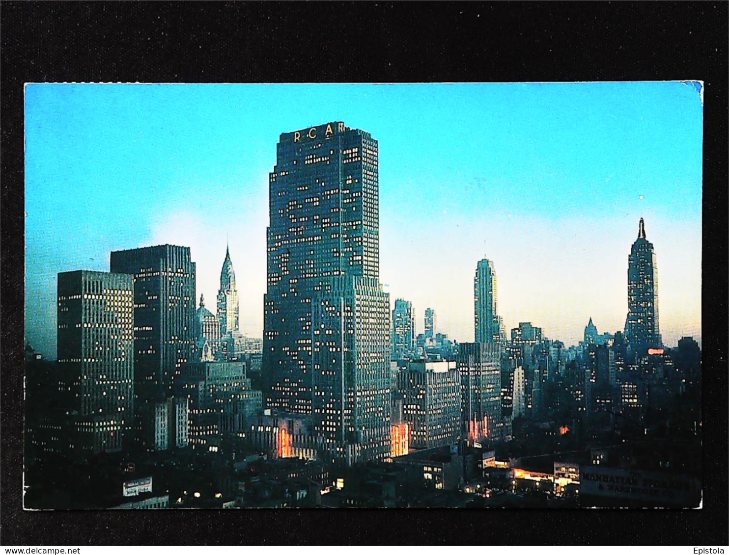 ► Buildings Manhattan  1960s  NYC Stamp 11c - Manhattan
