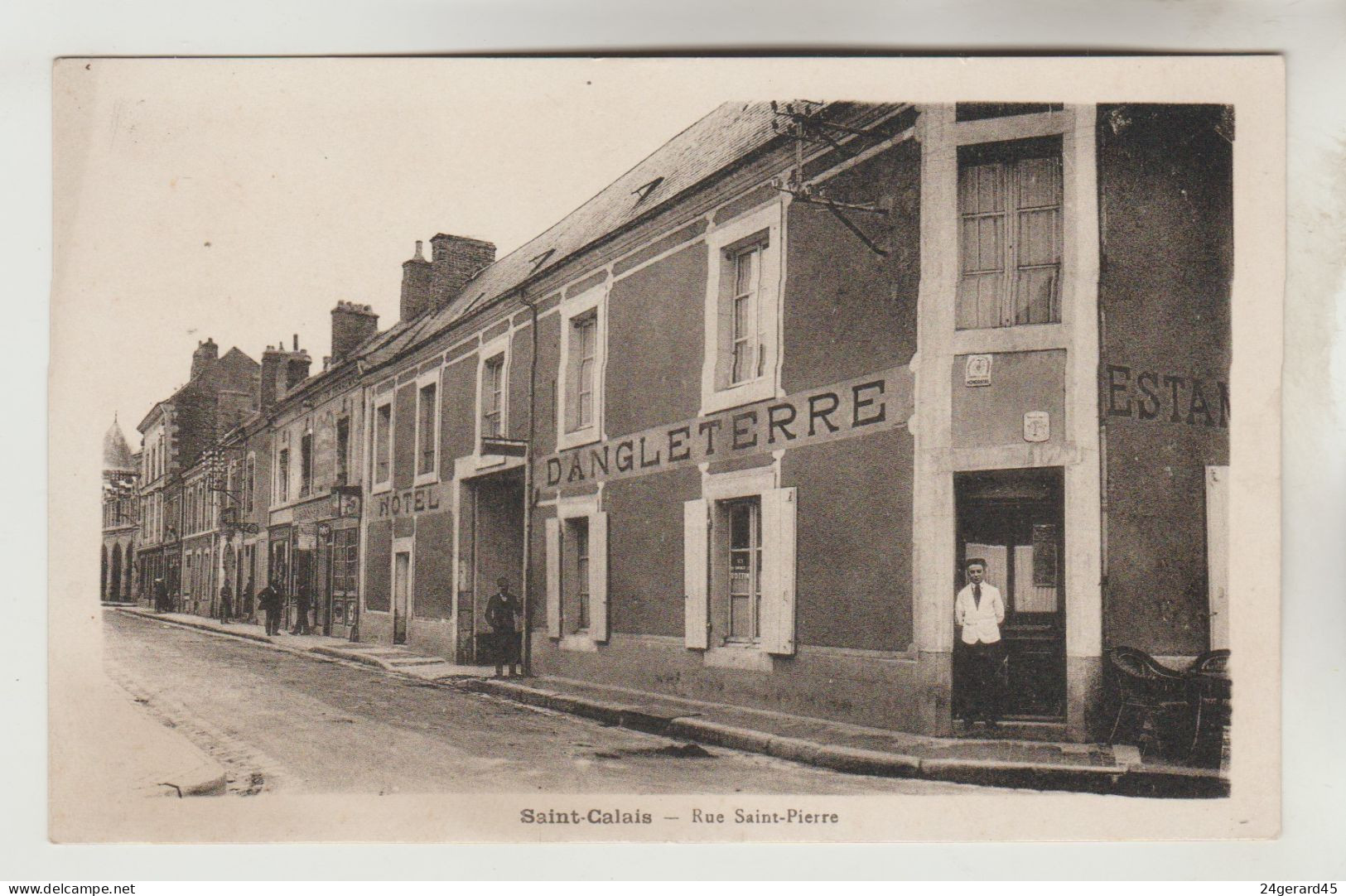 CPSM SAINT CALAIS (Sarthe) - Rue Saint Pierre - Saint Calais