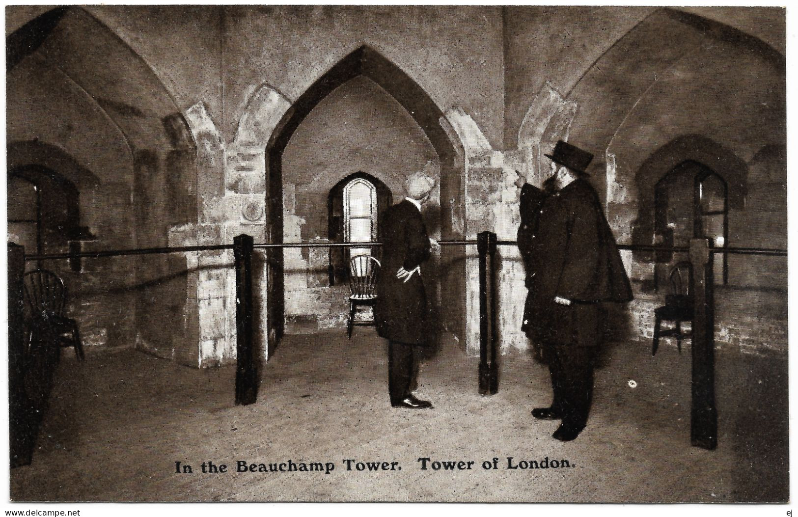 In The Beauchamp Tower - Tower Of London - Unused C1914 - Gale & Polden - Tower Of London