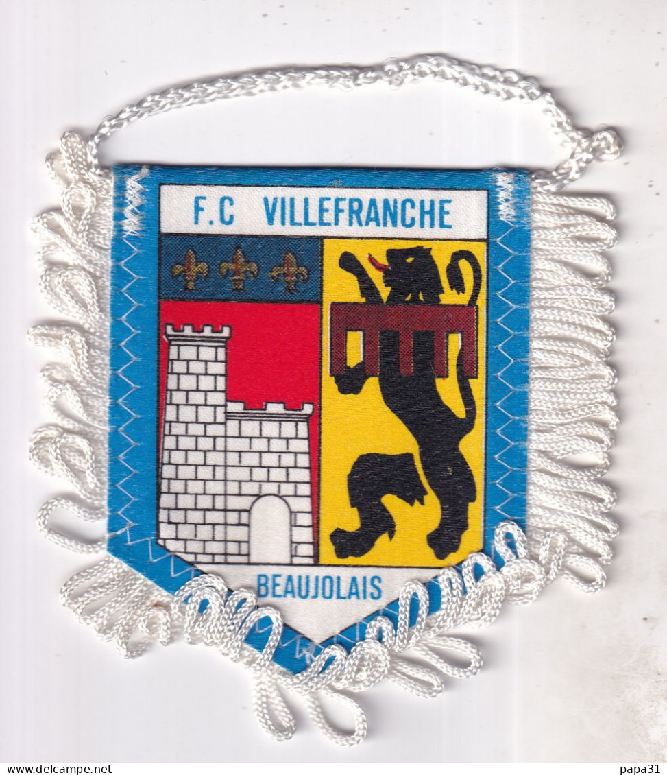 Fanion,Ecusson  F.C. VILLEFRANCHE - Habillement, Souvenirs & Autres