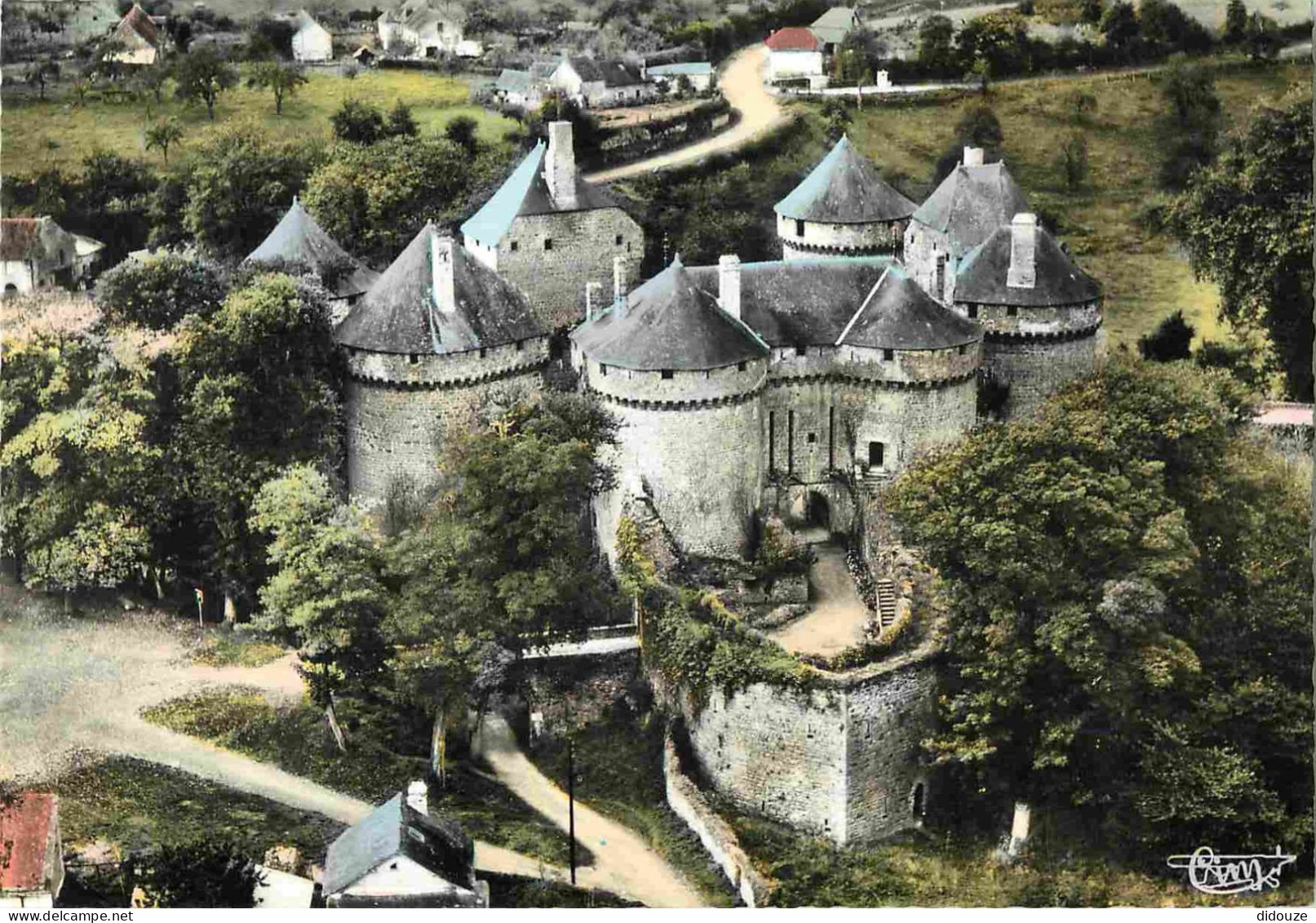 Chateaux - Château De Lassay - Vue Aérienne - Mayenne - Mention Photographie Véritable - Carte Dentelée - CPSM Grand For - Châteaux