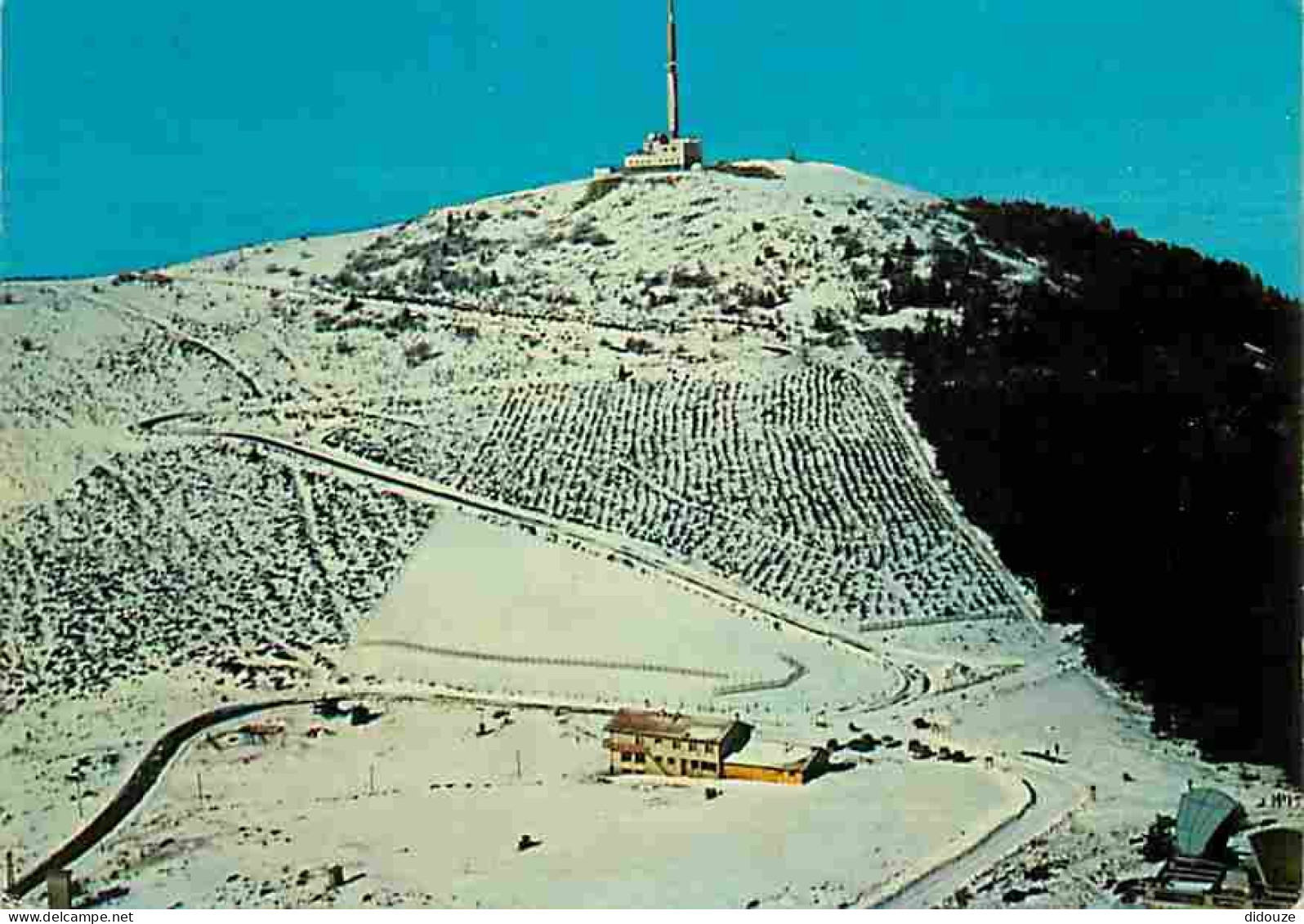 42 - Le Mont Pilat - La Tour De Télévision - L'Auberge Du Mont Pilat - Hiver - Neige - CPM - Voir Scans Recto-Verso - Mont Pilat