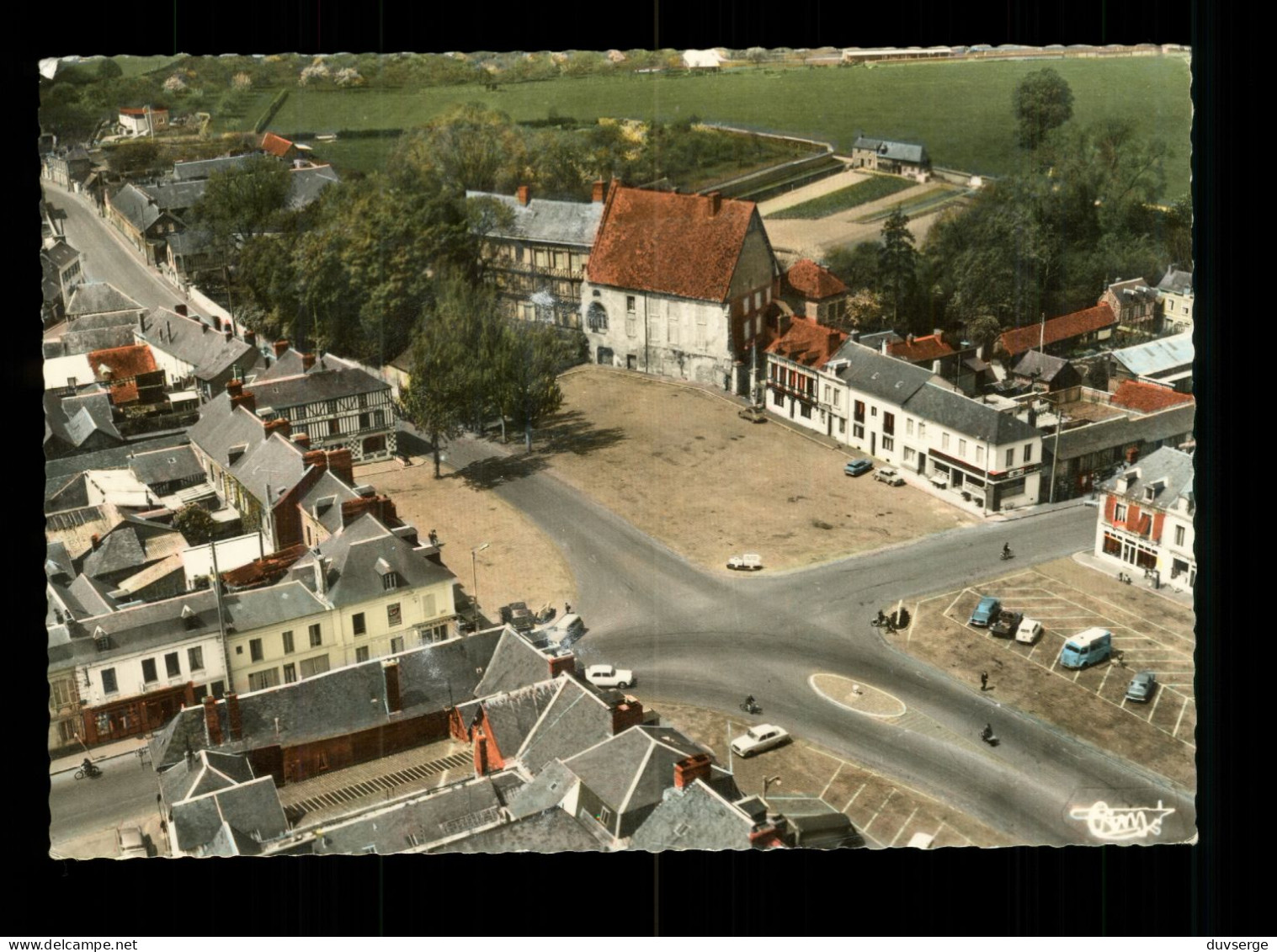 27 Eure Le Neubourg Vue Aerienne ( Format 10,5cm X 15cm ) - Le Neubourg