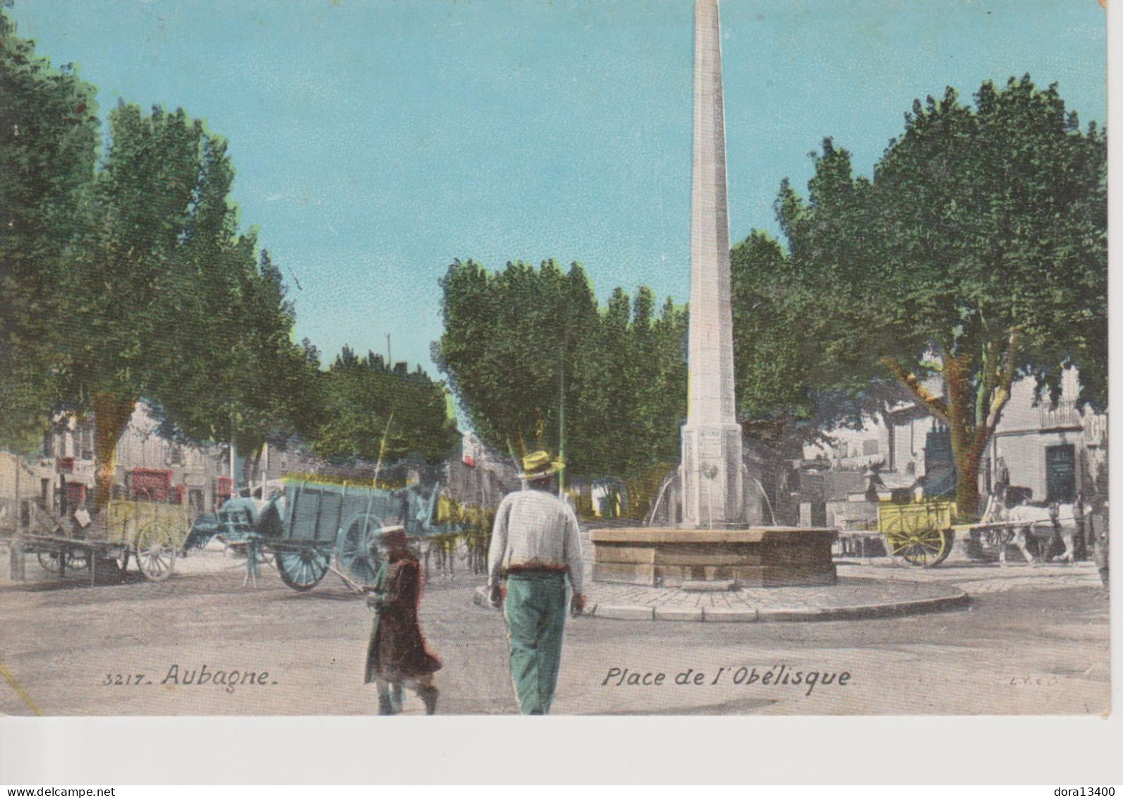 CPA13-AUBAGNE-Place De L'Obélisque - Aubagne