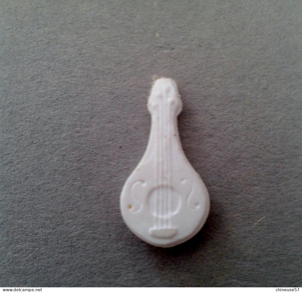 Fève Ancienne Blanche Mandoline - Frühe Figuren