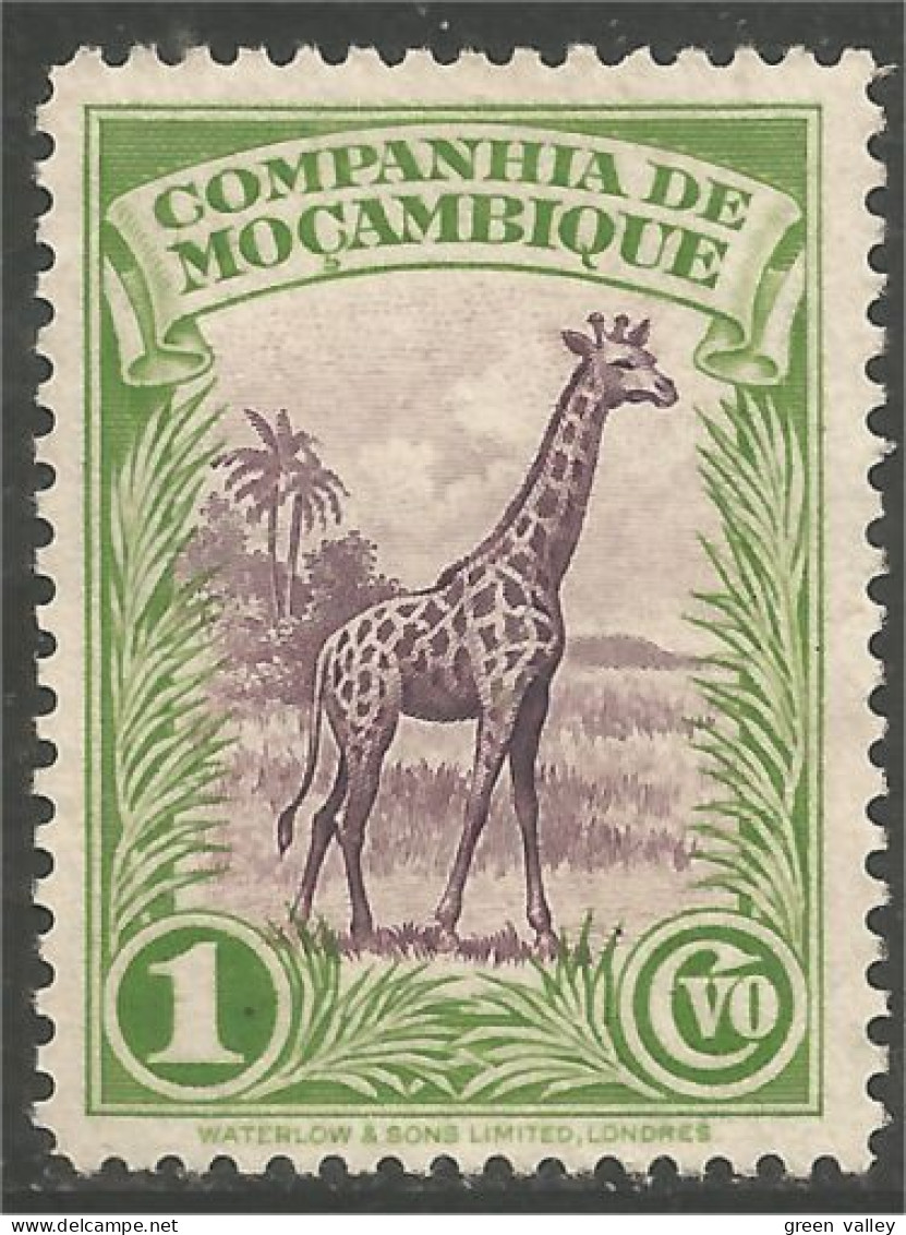 746 Portugal Mocambique Girafe Giraffe Jirafa No Gum (PCO-19a) - Giraffen