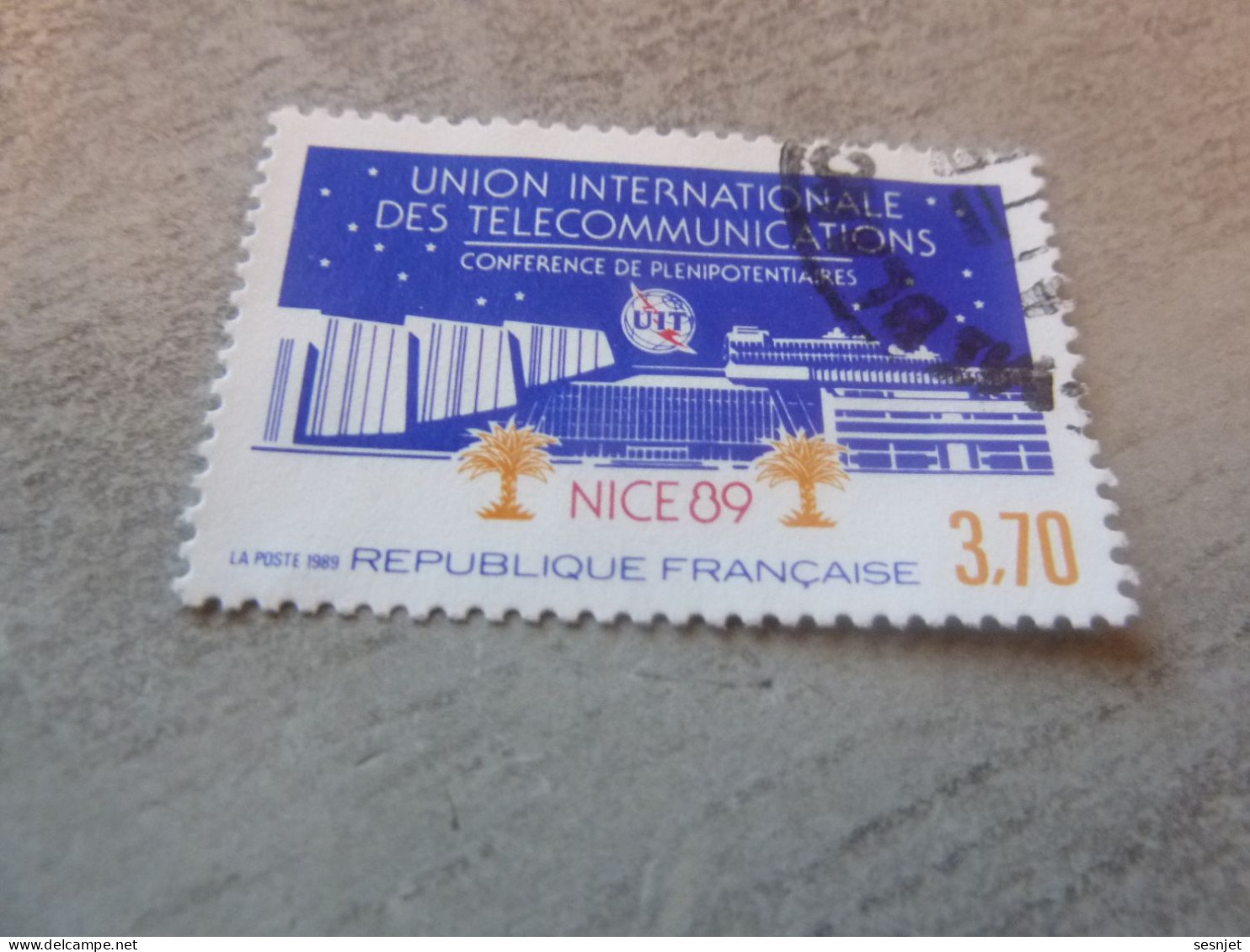 Nice - Conférence Des Plénipotentiaires De L'U.i.t. - 3f.70 - Yt 2589 - Bleu,orangé Et Rouge - Oblitéré - Année 1989 - - Usados