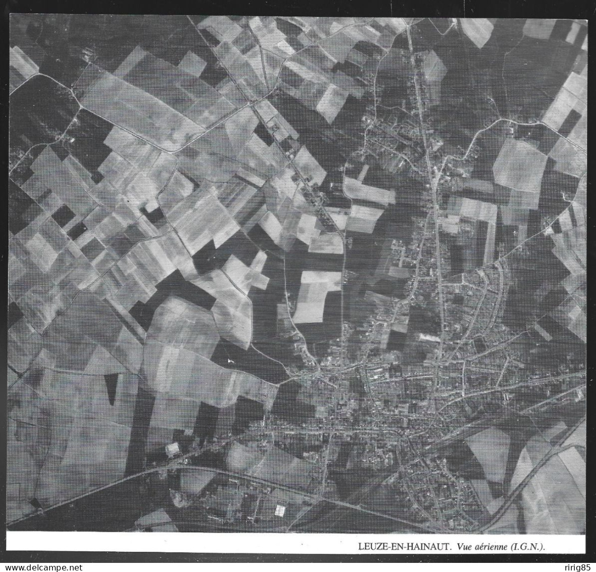 1980  --  BELGIQUE . LEUZE EN HAINAUT . VUE AERIENNE . 4A744 - Non Classés