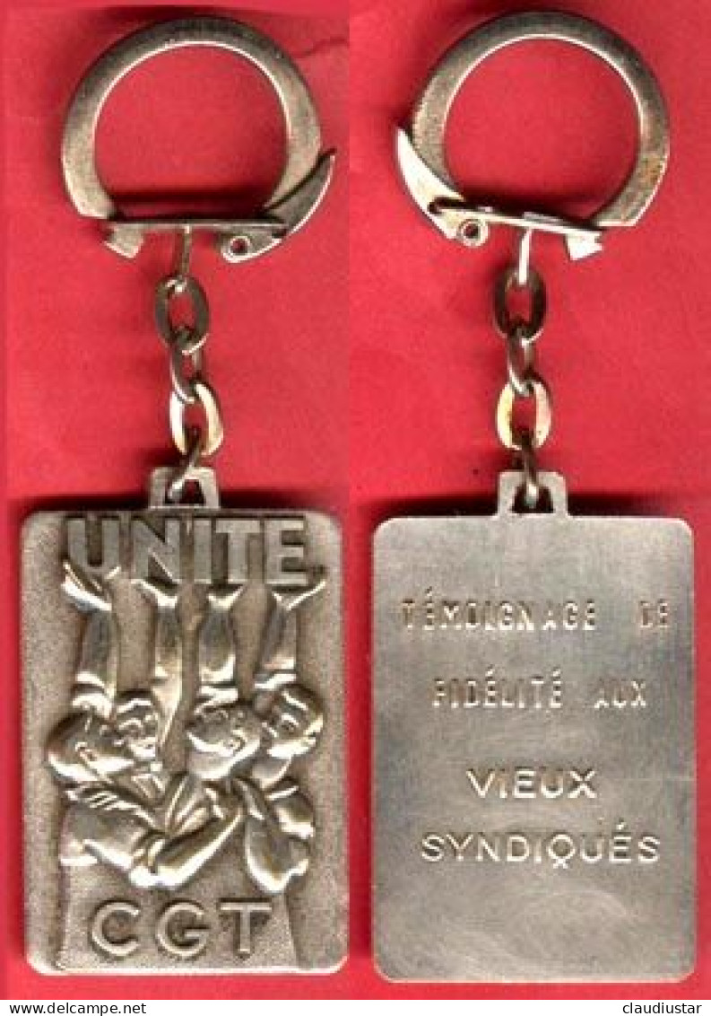 ** LOT  2  PORTE - CLEFS  C.G.T.  -  F.O. ** - Schlüsselanhänger