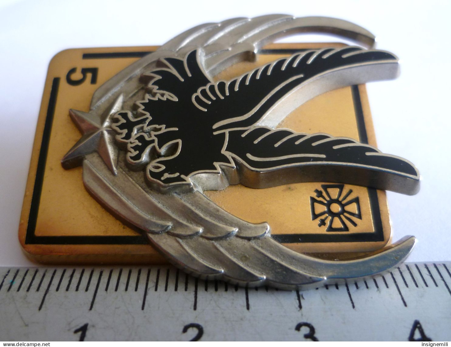 INSIGNE 5° RHC REGIMENT D' HELICOPTERES DE COMBAT - Fixation Type Pin's - Y. DELSART G 2863 - Hueste